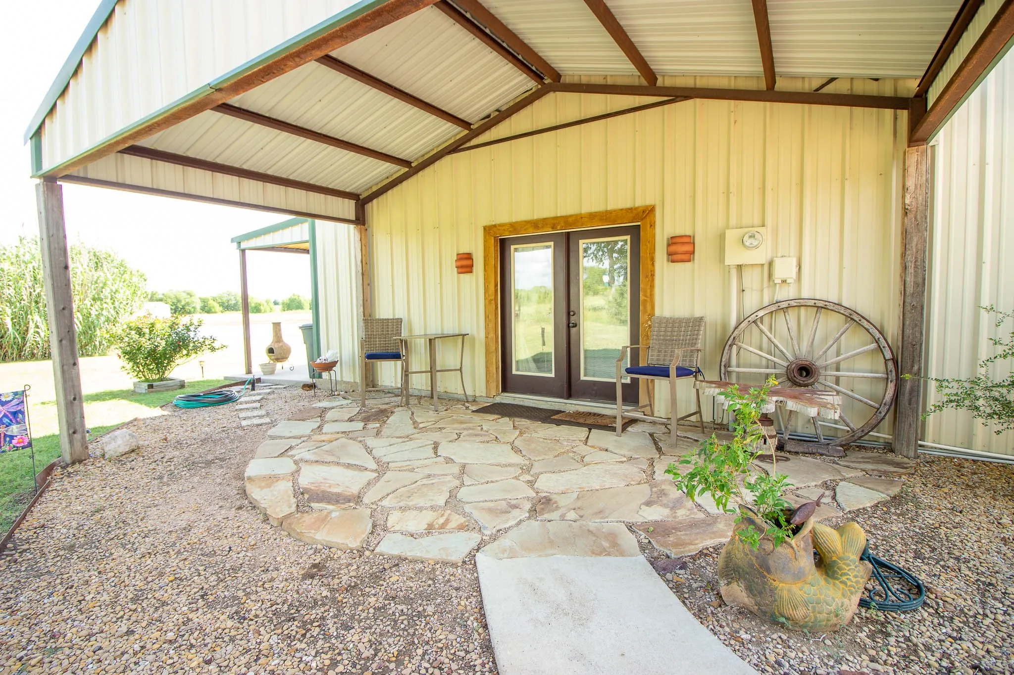 Farm For Sale in Kaufman County , 14720 Fm 2860, Kaufman, Texas 75142, 3 Bedroom, 2 Bathroom, 2 Garage spaces, 1,552 Sqft, built in 2000, mls#21332024, Real Estate Agent in Kaufman, Homes For Sale in Kaufman county, Homes For Sale in Kaufman, Realtor in Kaufman Texas, Real Estate Brokerage Independent Realty Texas, Luminita Cordes Realtor