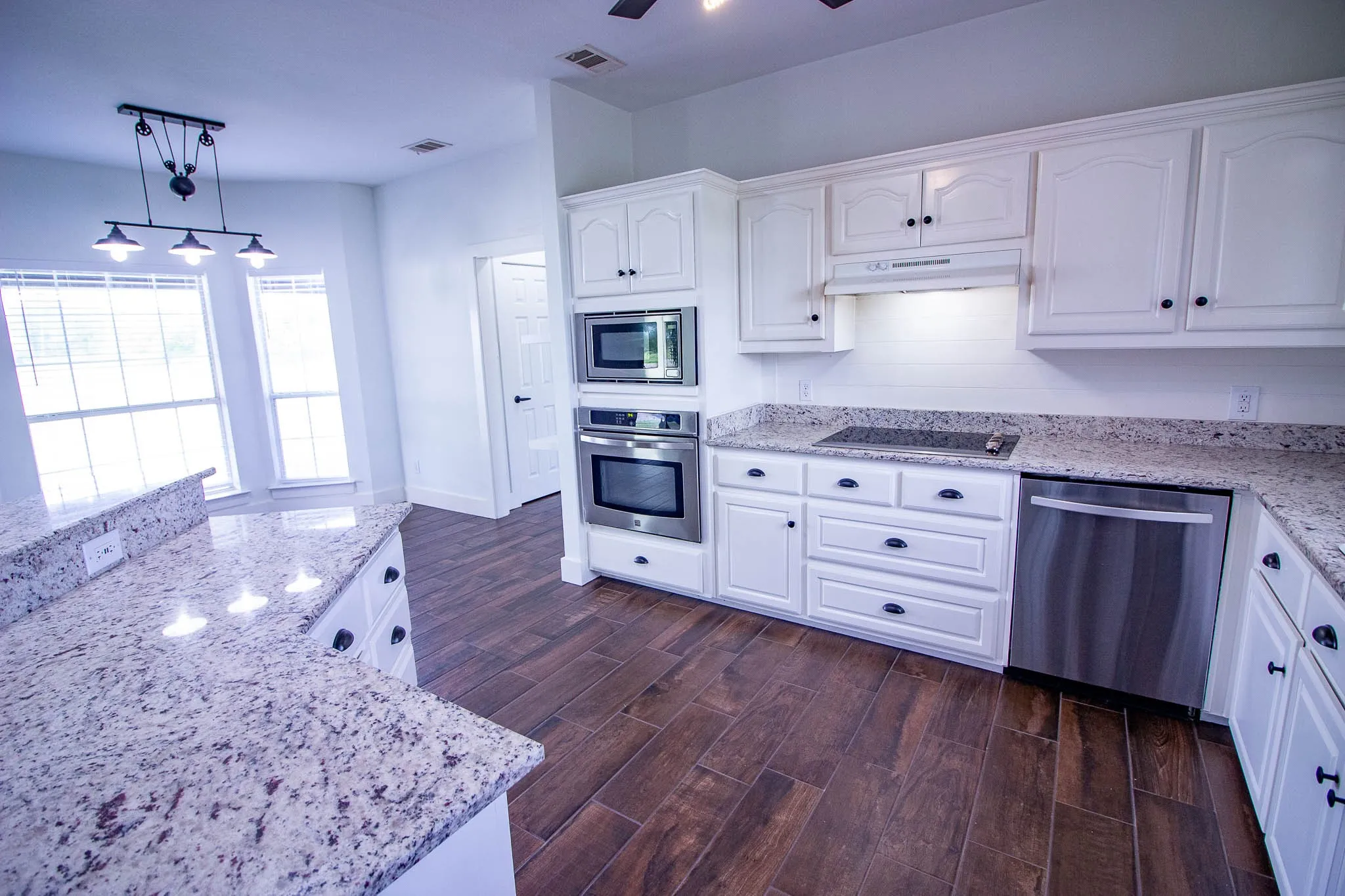 Farm For Sale in Kaufman County , 14720 Fm 2860, Kaufman, Texas 75142, 3 Bedroom, 2 Bathroom, 2 Garage spaces, 1,552 Sqft, built in 2000, mls#21332024, Real Estate Agent in Kaufman, Homes For Sale in Kaufman county, Homes For Sale in Kaufman, Realtor in Kaufman Texas, Real Estate Brokerage Independent Realty Texas, Luminita Cordes Realtor