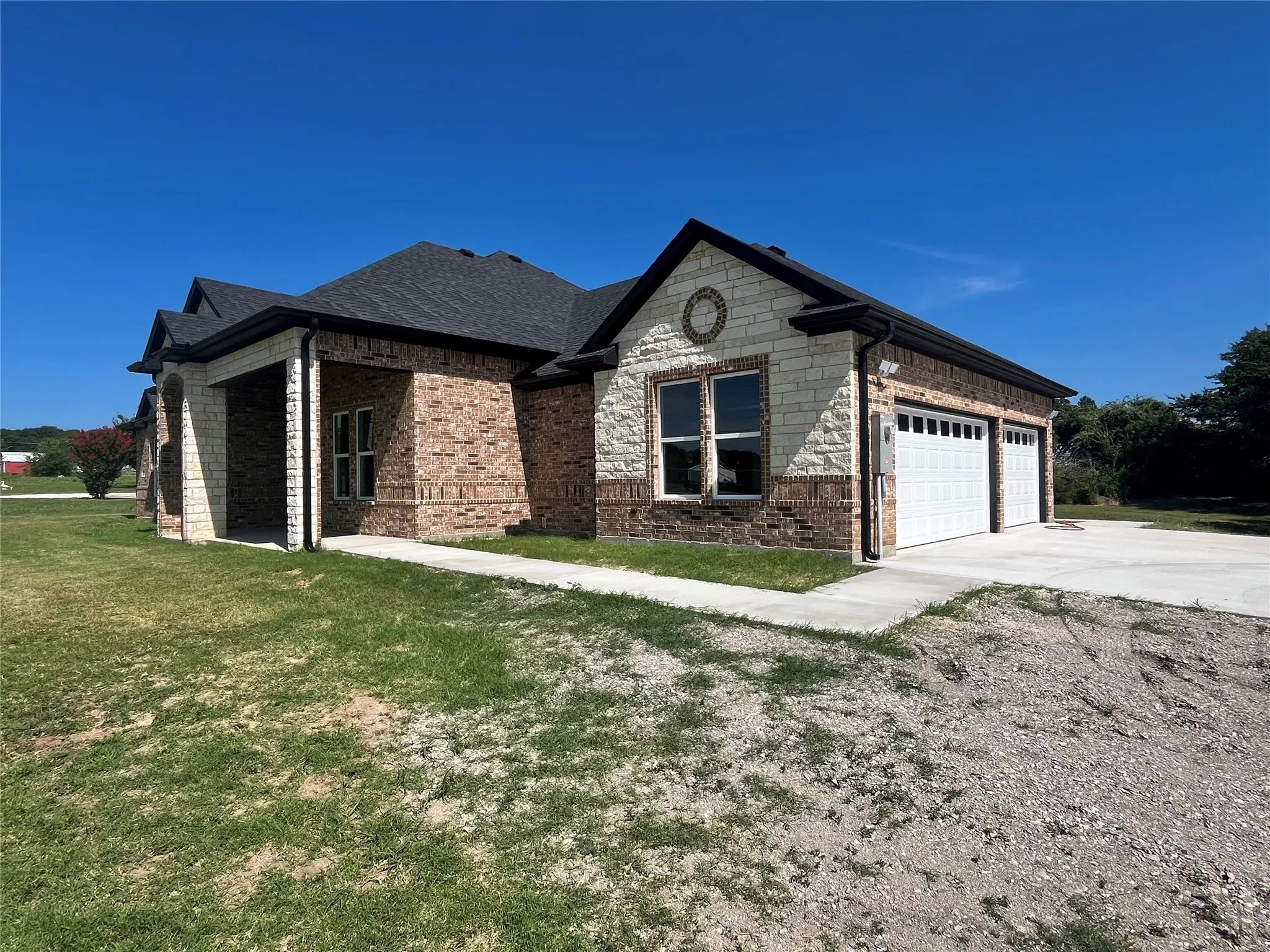 Single Family Residence For Sale in Parker County , 127 Valley Meadows Drive, Springtown, Texas 76082, 3 Bedrooms, 3 Bathrooms, 3 Garage spaces, 2,505 Sqft, built in 2026, Price $550,000, mls#21332084, Real Estate Agent in Springtown, Homes For Sale in Parker county, Homes For Sale in Springtown, Realtor in Springtown Texas, Real Estate Brokerage Independent Realty Texas, Luminita Cordes Realtor