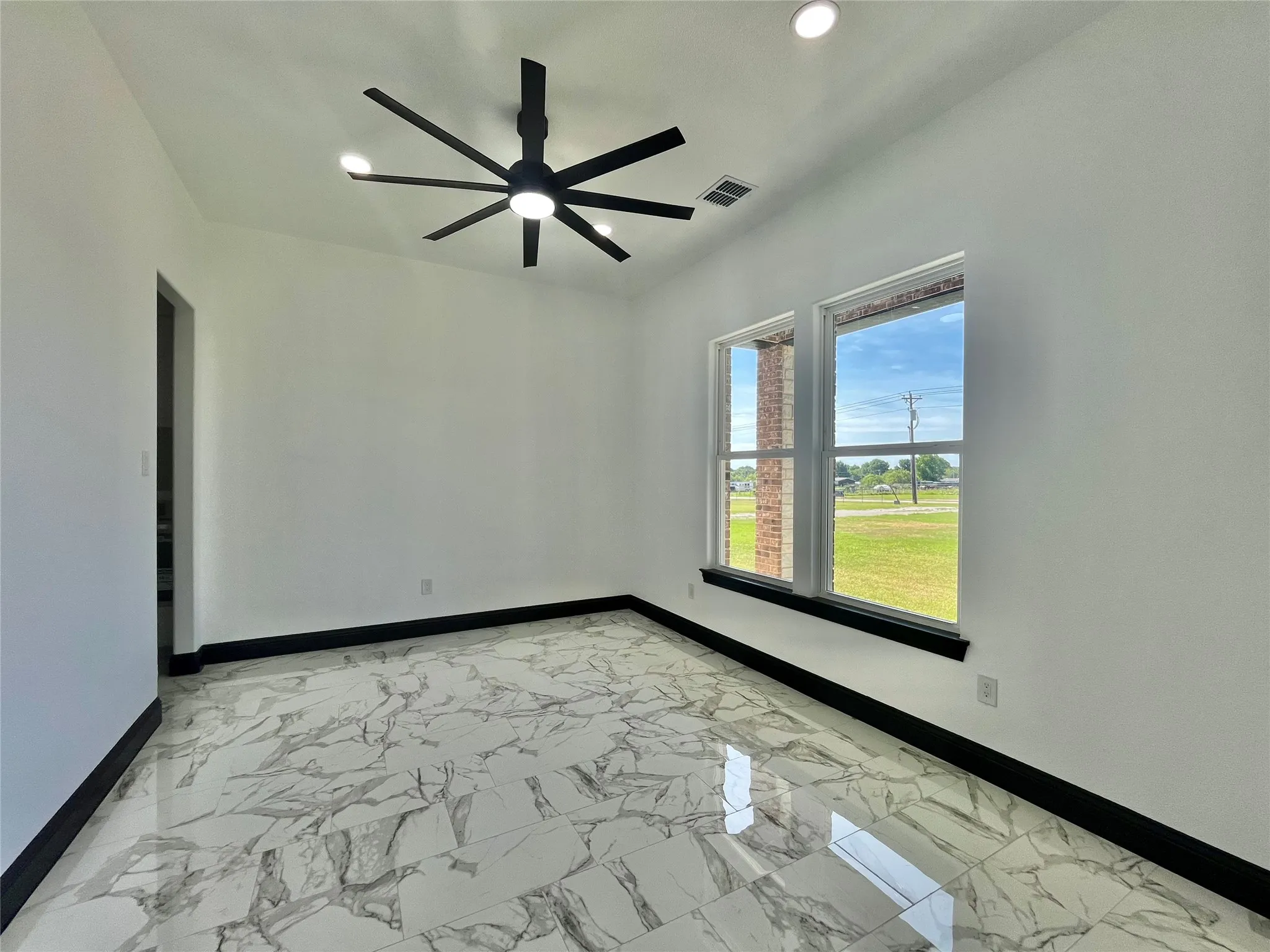 Single Family Residence For Sale in Parker County , 127 Valley Meadows Drive, Springtown, Texas 76082, 3 Bedrooms, 3 Bathrooms, 3 Garage spaces, 2,505 Sqft, built in 2026, Price $550,000, mls#21332084, Real Estate Agent in Springtown, Homes For Sale in Parker county, Homes For Sale in Springtown, Realtor in Springtown Texas, Real Estate Brokerage Independent Realty Texas, Luminita Cordes Realtor