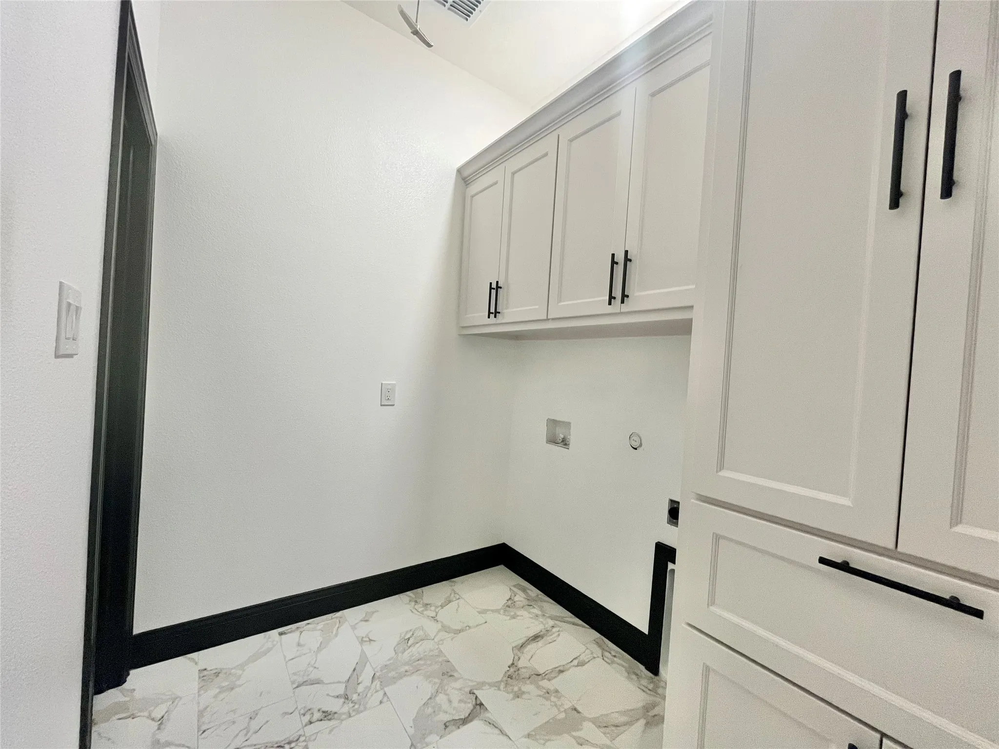 Single Family Residence For Sale in Parker County , 127 Valley Meadows Drive, Springtown, Texas 76082, 3 Bedrooms, 3 Bathrooms, 3 Garage spaces, 2,505 Sqft, built in 2026, Price $550,000, mls#21332084, Real Estate Agent in Springtown, Homes For Sale in Parker county, Homes For Sale in Springtown, Realtor in Springtown Texas, Real Estate Brokerage Independent Realty Texas, Luminita Cordes Realtor