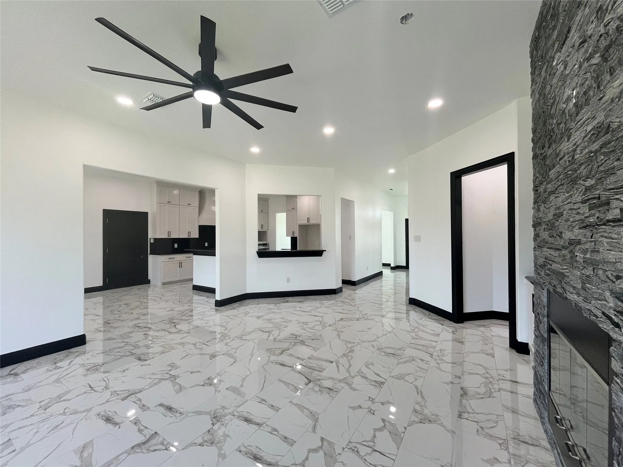 Single Family Residence For Sale in Parker County , 127 Valley Meadows Drive, Springtown, Texas 76082, 3 Bedrooms, 3 Bathrooms, 3 Garage spaces, 2,505 Sqft, built in 2026, Price $550,000, mls#21332084, Real Estate Agent in Springtown, Homes For Sale in Parker county, Homes For Sale in Springtown, Realtor in Springtown Texas, Real Estate Brokerage Independent Realty Texas, Luminita Cordes Realtor