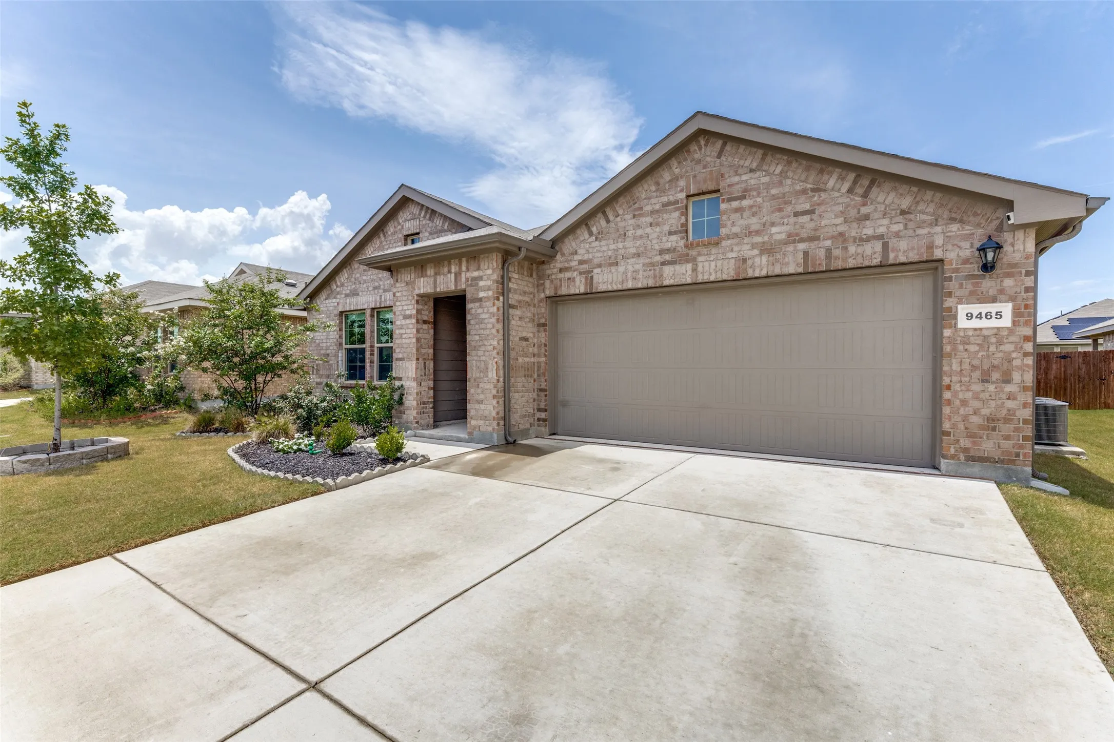 Single Family Residence For Sale in Tarrant County , 9465 Doverglen Drive, Fort Worth, Texas 76131, 4 Bedroom, 2 Bathroom, 2 Garage spaces, 1,852 Sqft, built in 2023, mls#21333778, Real Estate Agent in Fort Worth, Homes For Sale in Tarrant county, Homes For Sale in Fort Worth, Realtor in Fort Worth Texas, Real Estate Brokerage Independent Realty Texas, Luminita Cordes Realtor