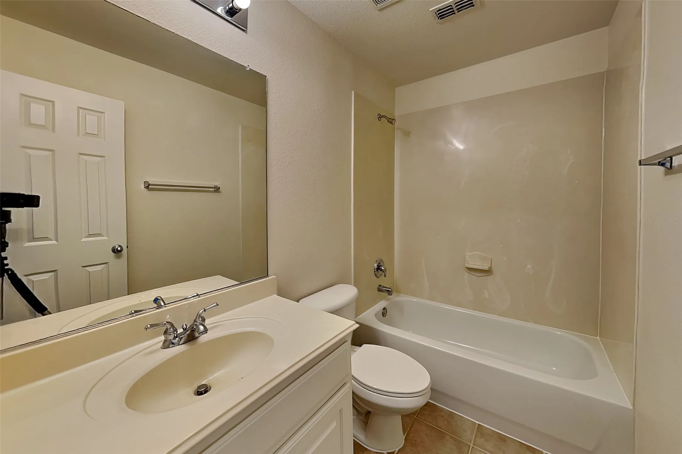 Single Family Residence For Rent in Denton County , 3404 Pilgrim Drive, Frisco, Texas 75034, 5 Bedroom, 4 Bathroom, 1 Garage spaces, 3,421 Sqft, built in 2005, mls#21333811, Real Estate Agent in Frisco, Homes For Rent in Denton county, Homes For Rent in Frisco, Realtor in Frisco Texas, Real Estate Brokerage Independent Realty Texas, Luminita Cordes Realtor