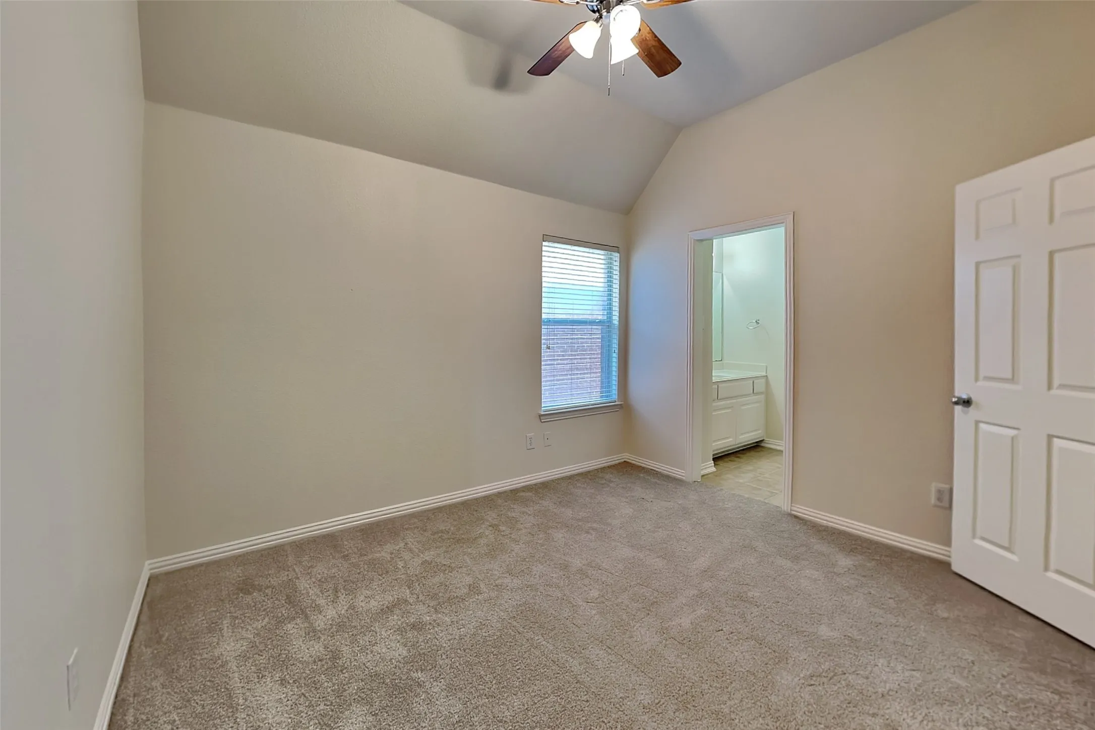 Single Family Residence For Rent in Denton County , 3404 Pilgrim Drive, Frisco, Texas 75034, 5 Bedroom, 4 Bathroom, 1 Garage spaces, 3,421 Sqft, built in 2005, mls#21333811, Real Estate Agent in Frisco, Homes For Rent in Denton county, Homes For Rent in Frisco, Realtor in Frisco Texas, Real Estate Brokerage Independent Realty Texas, Luminita Cordes Realtor
