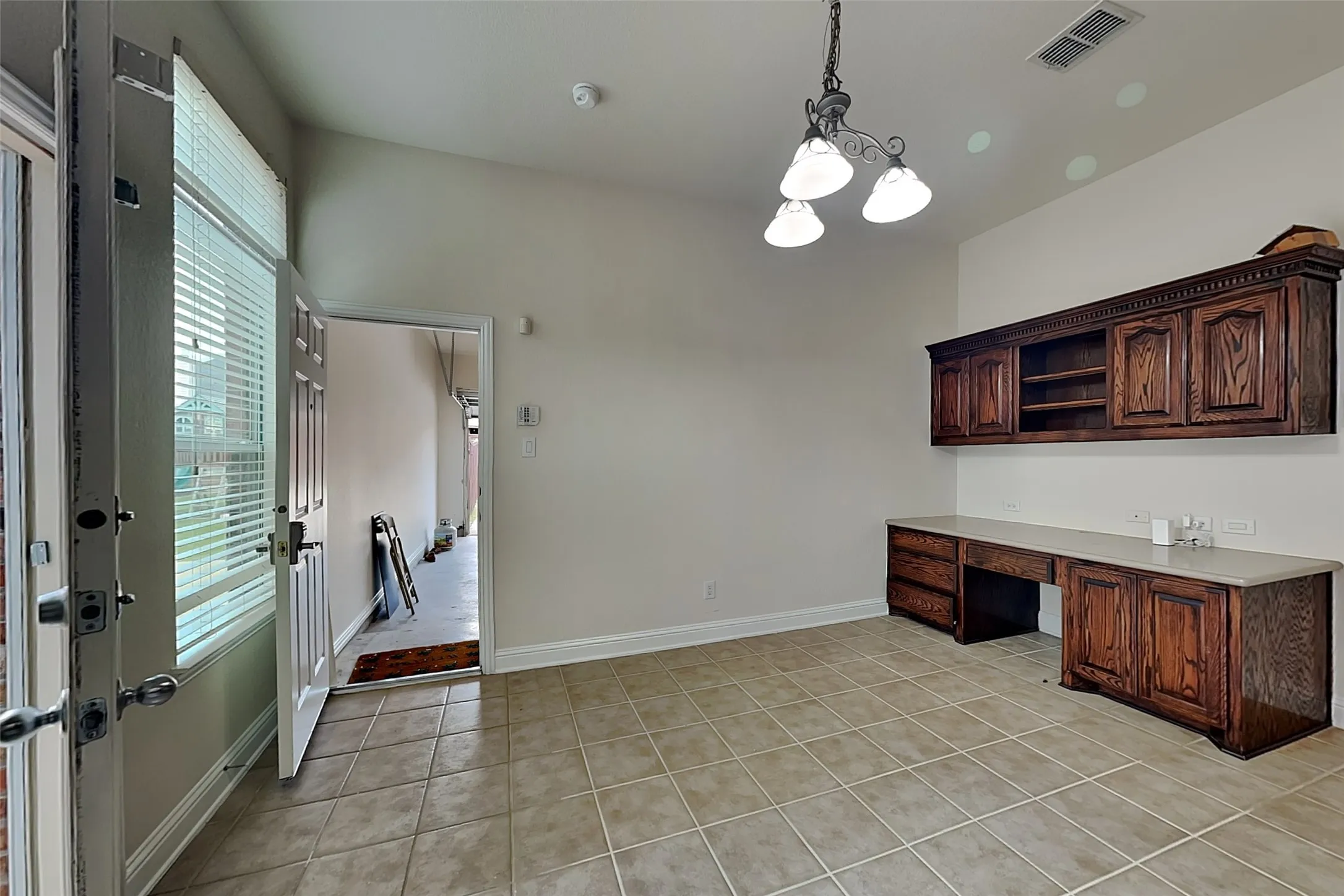Single Family Residence For Rent in Denton County , 3404 Pilgrim Drive, Frisco, Texas 75034, 5 Bedroom, 4 Bathroom, 1 Garage spaces, 3,421 Sqft, built in 2005, mls#21333811, Real Estate Agent in Frisco, Homes For Rent in Denton county, Homes For Rent in Frisco, Realtor in Frisco Texas, Real Estate Brokerage Independent Realty Texas, Luminita Cordes Realtor