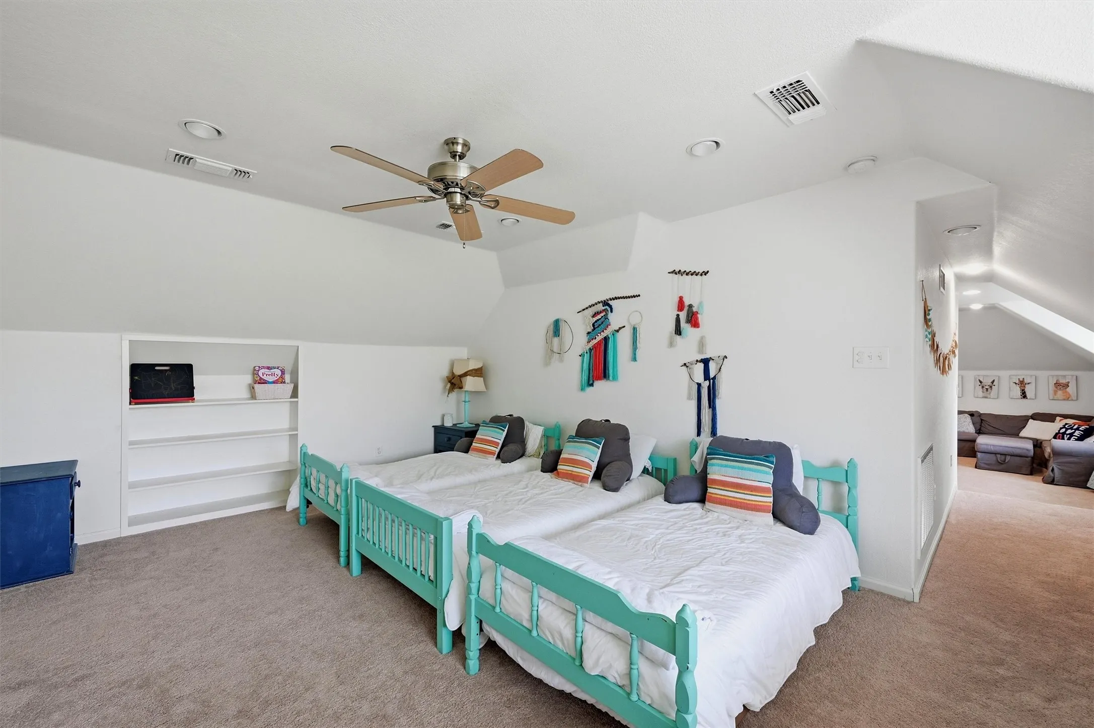 Single Family Residence For Sale in Cooke County , 102 Mohawk Cove, Lake Kiowa, Texas 76240, 4 Bedrooms, 3 Bathrooms, 2 Garage spaces, 2,896 Sqft, built in 1994, Price $994,500, mls#21332955, Real Estate Agent in Lake Kiowa, Homes For Sale in Cooke county, Homes For Sale in Lake Kiowa, Realtor in Lake Kiowa Texas, Real Estate Brokerage Independent Realty Texas, Luminita Cordes Realtor