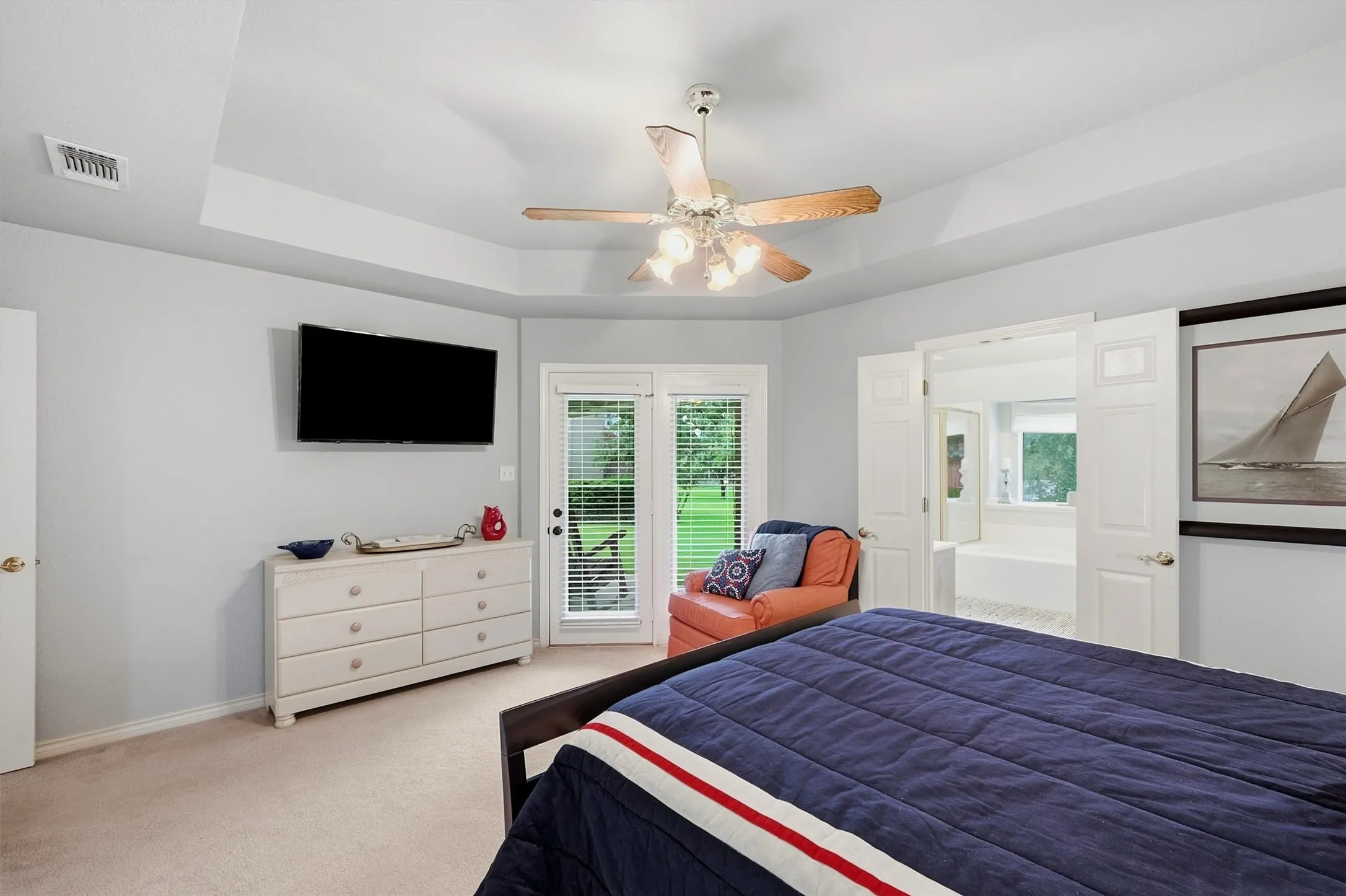 Single Family Residence For Sale in Cooke County , 102 Mohawk Cove, Lake Kiowa, Texas 76240, 4 Bedrooms, 3 Bathrooms, 2 Garage spaces, 2,896 Sqft, built in 1994, Price $994,500, mls#21332955, Real Estate Agent in Lake Kiowa, Homes For Sale in Cooke county, Homes For Sale in Lake Kiowa, Realtor in Lake Kiowa Texas, Real Estate Brokerage Independent Realty Texas, Luminita Cordes Realtor
