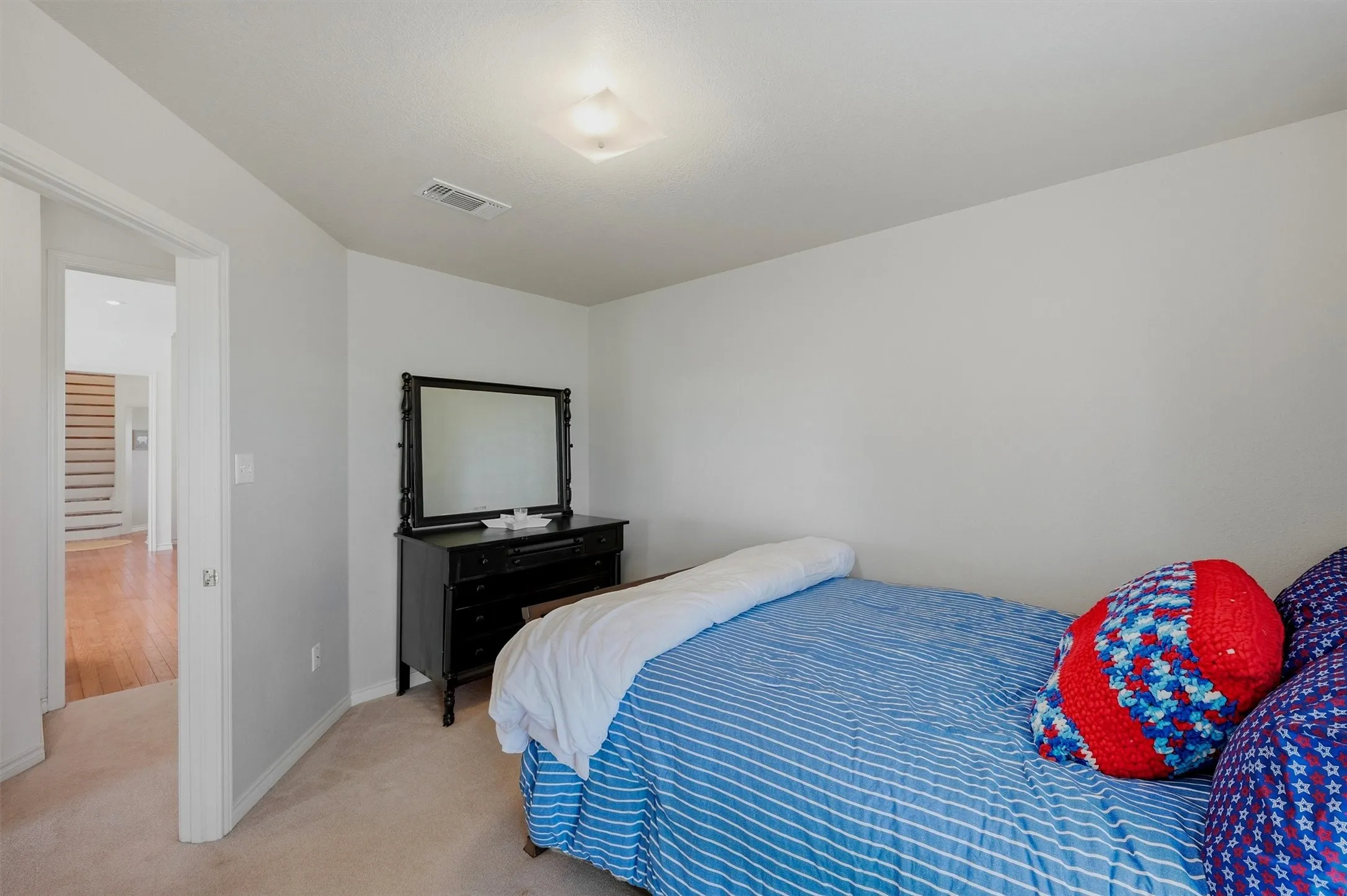 Single Family Residence For Sale in Cooke County , 102 Mohawk Cove, Lake Kiowa, Texas 76240, 4 Bedrooms, 3 Bathrooms, 2 Garage spaces, 2,896 Sqft, built in 1994, Price $994,500, mls#21332955, Real Estate Agent in Lake Kiowa, Homes For Sale in Cooke county, Homes For Sale in Lake Kiowa, Realtor in Lake Kiowa Texas, Real Estate Brokerage Independent Realty Texas, Luminita Cordes Realtor