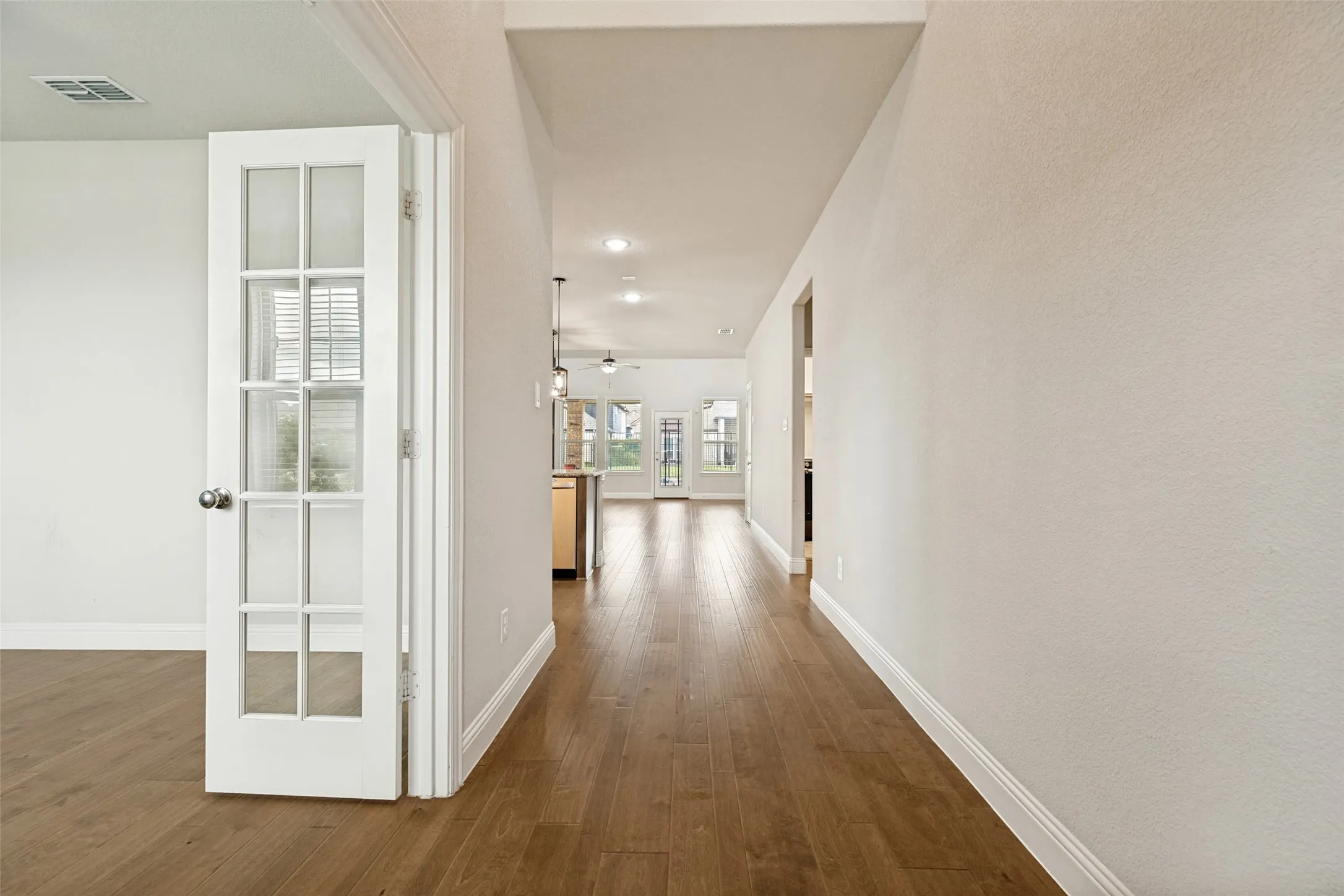 Single Family Residence For Sale in Denton County , 5805 Pensby Drive, Celina, Texas 76227, 4 Bedroom, 4 Bathroom, 2 Garage spaces, 2,804 Sqft, built in 2021, mls#21332768, Real Estate Agent in Celina, Homes For Sale in Denton county, Homes For Sale in Celina, Realtor in Celina Texas, Real Estate Brokerage Independent Realty Texas, Luminita Cordes Realtor