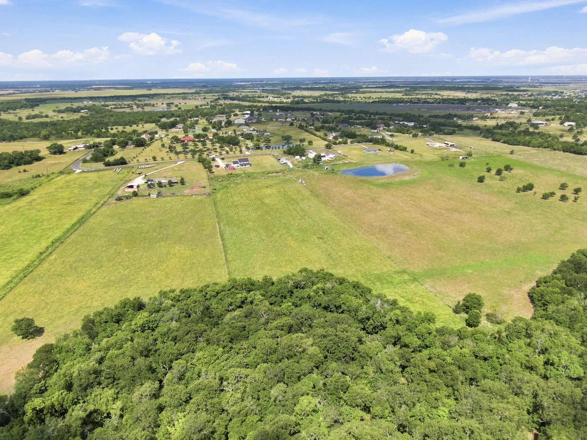 Single Family Residence For Sale in Kaufman County , 4855 Stitzle Road, Crandall, Texas 75114, 4 Bedroom, 3 Bathroom, 2 Garage spaces, 2,748 Sqft, built in 2006, mls#21333461, Real Estate Agent in Crandall, Homes For Sale in Kaufman county, Homes For Sale in Crandall, Realtor in Crandall Texas, Real Estate Brokerage Independent Realty Texas, Luminita Cordes Realtor