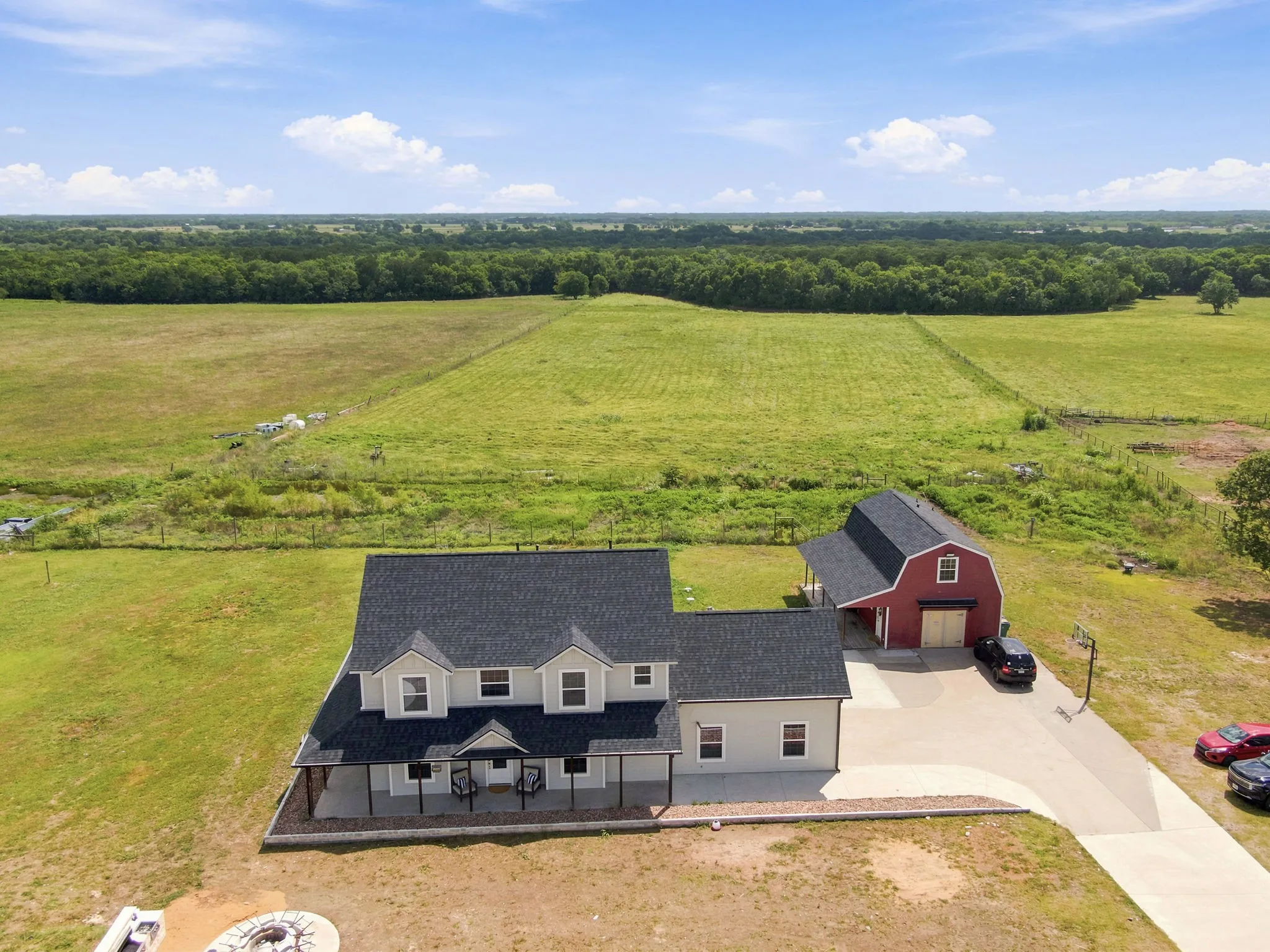 Single Family Residence For Sale in Kaufman County , 4855 Stitzle Road, Crandall, Texas 75114, 4 Bedroom, 3 Bathroom, 2 Garage spaces, 2,748 Sqft, built in 2006, mls#21333461, Real Estate Agent in Crandall, Homes For Sale in Kaufman county, Homes For Sale in Crandall, Realtor in Crandall Texas, Real Estate Brokerage Independent Realty Texas, Luminita Cordes Realtor