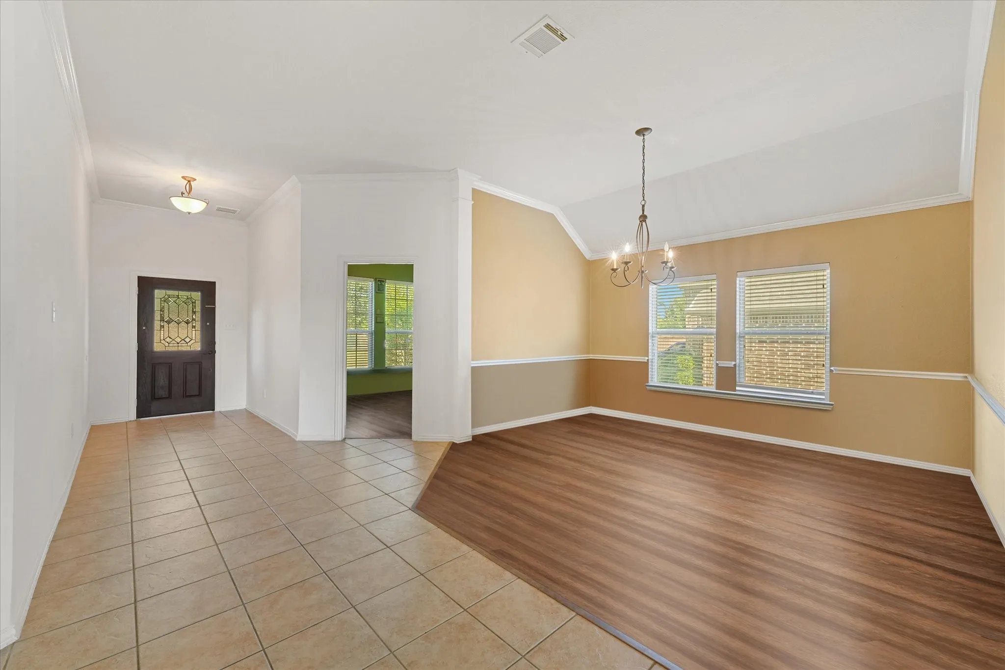 Single Family Residence For Sale in Kaufman County , 772 Glen Hollow Trail, Forney, Texas 75126, 3 Bedroom, 2 Bathroom, 2 Garage spaces, 2,800 Sqft, built in 2007, mls#21333407, Real Estate Agent in Forney, Homes For Sale in Kaufman county, Homes For Sale in Forney, Realtor in Forney Texas, Real Estate Brokerage Independent Realty Texas, Luminita Cordes Realtor