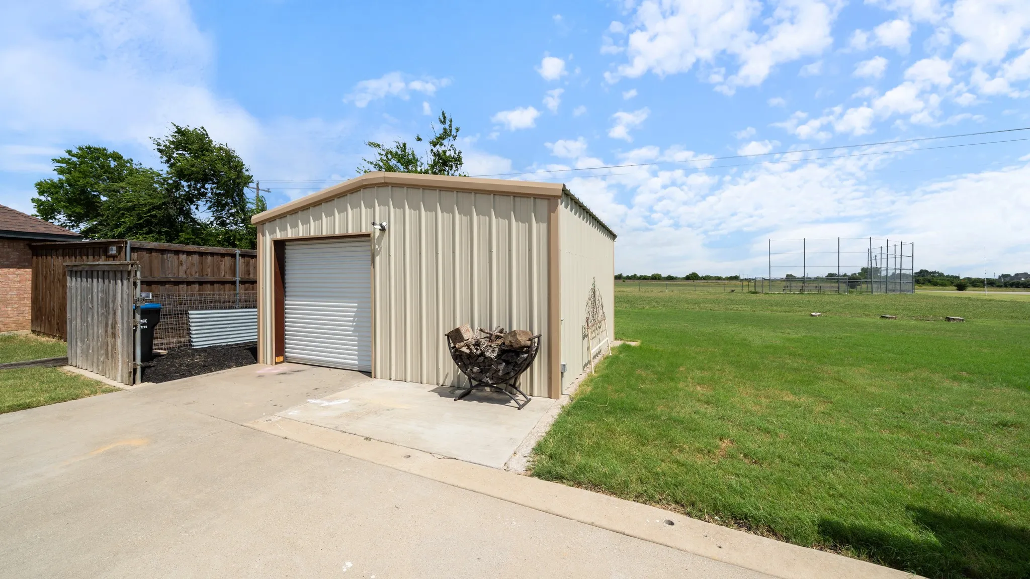 400 square foot shop