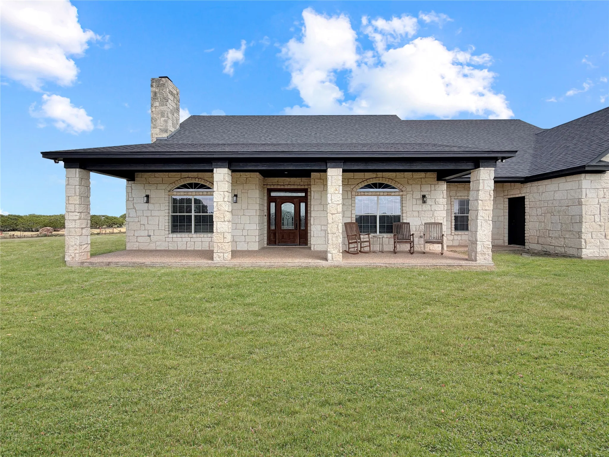 Single Family Residence For Sale in Mc Lennan County , 1008 Bosque Ridge Road, Crawford, Texas 76638, 3 Bedrooms, 2 Bathrooms, 2 Garage spaces, 2,313 Sqft, built in 2003, Price $739,000, mls#21316452, Real Estate Agent in Crawford, Homes For Sale in Mc Lennan county, Homes For Sale in Crawford, Realtor in Crawford Texas, Real Estate Brokerage Independent Realty Texas, Luminita Cordes Realtor