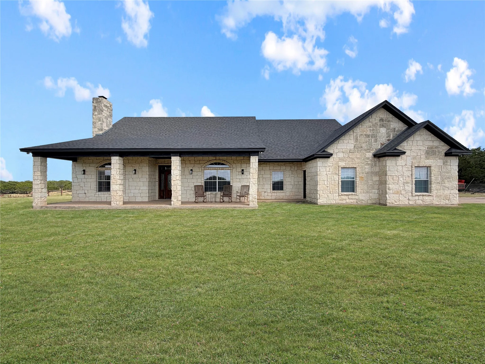 Single Family Residence For Sale in Mc Lennan County , 1008 Bosque Ridge Road, Crawford, Texas 76638, 3 Bedrooms, 2 Bathrooms, 2 Garage spaces, 2,313 Sqft, built in 2003, Price $739,000, mls#21316452, Real Estate Agent in Crawford, Homes For Sale in Mc Lennan county, Homes For Sale in Crawford, Realtor in Crawford Texas, Real Estate Brokerage Independent Realty Texas, Luminita Cordes Realtor