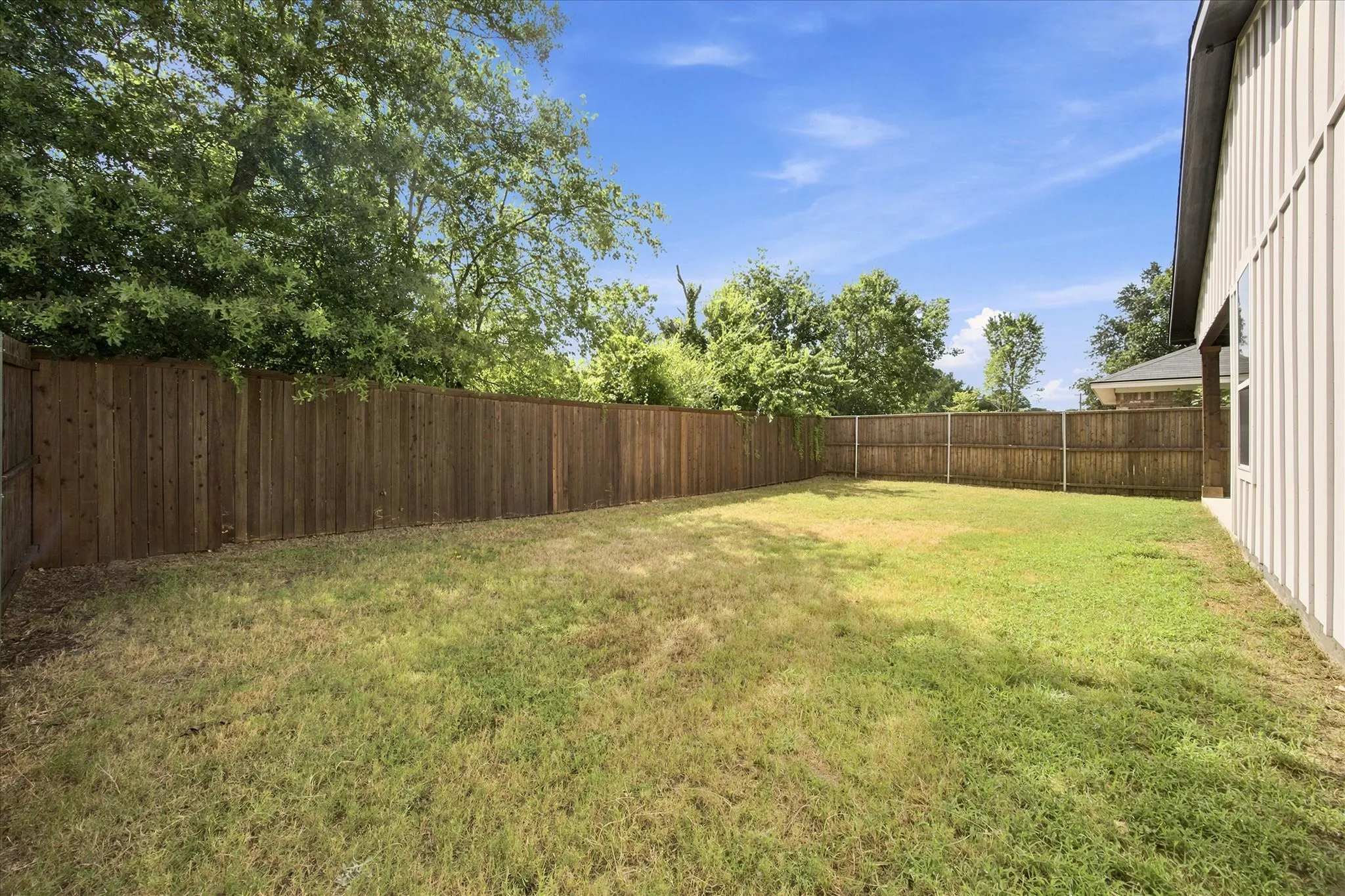 Single Family Residence For Sale in Kaufman County , 503 Bradshaw Street, Terrell, Texas 75160, 5 Bedroom, 4 Bathroom, 2 Garage spaces, 2,678 Sqft, built in 2023, mls#21333831, Real Estate Agent in Terrell, Homes For Sale in Kaufman county, Homes For Sale in Terrell, Realtor in Terrell Texas, Real Estate Brokerage Independent Realty Texas, Luminita Cordes Realtor