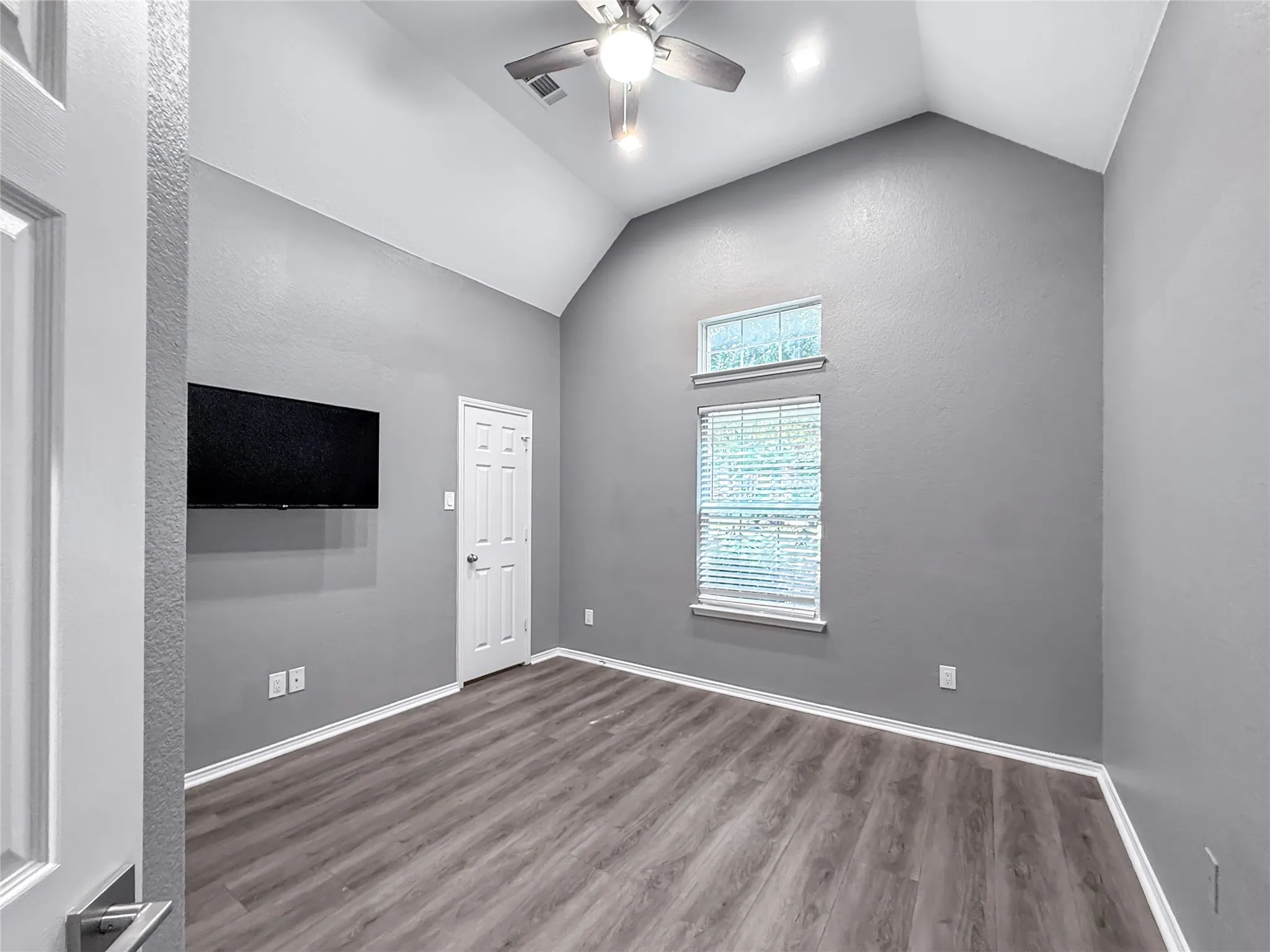 Single Family Residence For Sale in Collin County , 13305 Wimberley Drive, Frisco, Texas 75035, 9 Bedrooms, 4 Bathrooms, Garage spaces, 3,167 Sqft, built in 2010, Price $1,195,000, mls#21333846, Real Estate Agent in Frisco, Homes For Sale in Collin county, Homes For Sale in Frisco, Realtor in Frisco Texas, Real Estate Brokerage Independent Realty Texas, Luminita Cordes Realtor