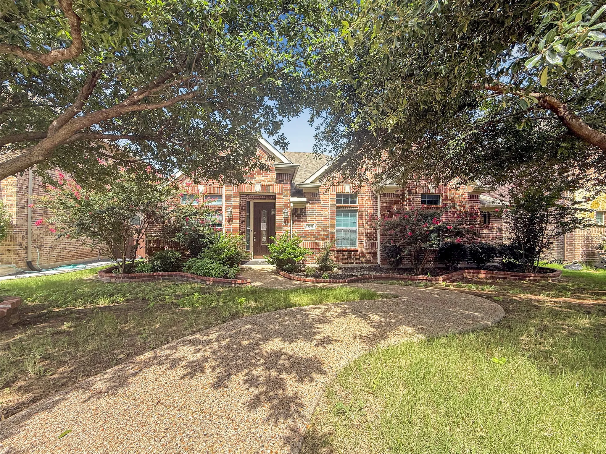 Single Family Residence For Sale in Collin County , 13305 Wimberley Drive, Frisco, Texas 75035, 9 Bedrooms, 4 Bathrooms, Garage spaces, 3,167 Sqft, built in 2010, Price $1,195,000, mls#21333846, Real Estate Agent in Frisco, Homes For Sale in Collin county, Homes For Sale in Frisco, Realtor in Frisco Texas, Real Estate Brokerage Independent Realty Texas, Luminita Cordes Realtor