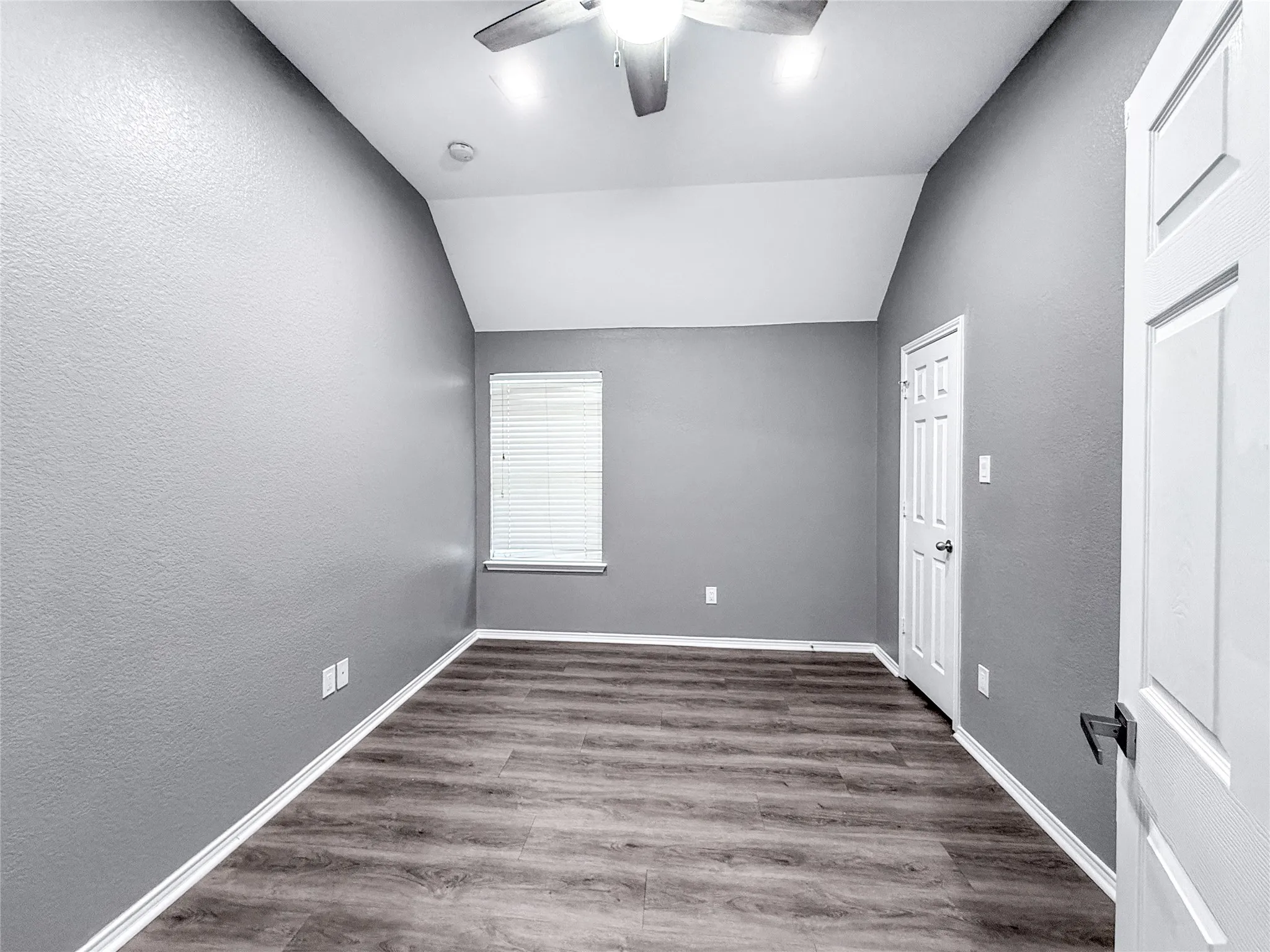 Single Family Residence For Sale in Collin County , 13305 Wimberley Drive, Frisco, Texas 75035, 9 Bedrooms, 4 Bathrooms, Garage spaces, 3,167 Sqft, built in 2010, Price $1,195,000, mls#21333846, Real Estate Agent in Frisco, Homes For Sale in Collin county, Homes For Sale in Frisco, Realtor in Frisco Texas, Real Estate Brokerage Independent Realty Texas, Luminita Cordes Realtor