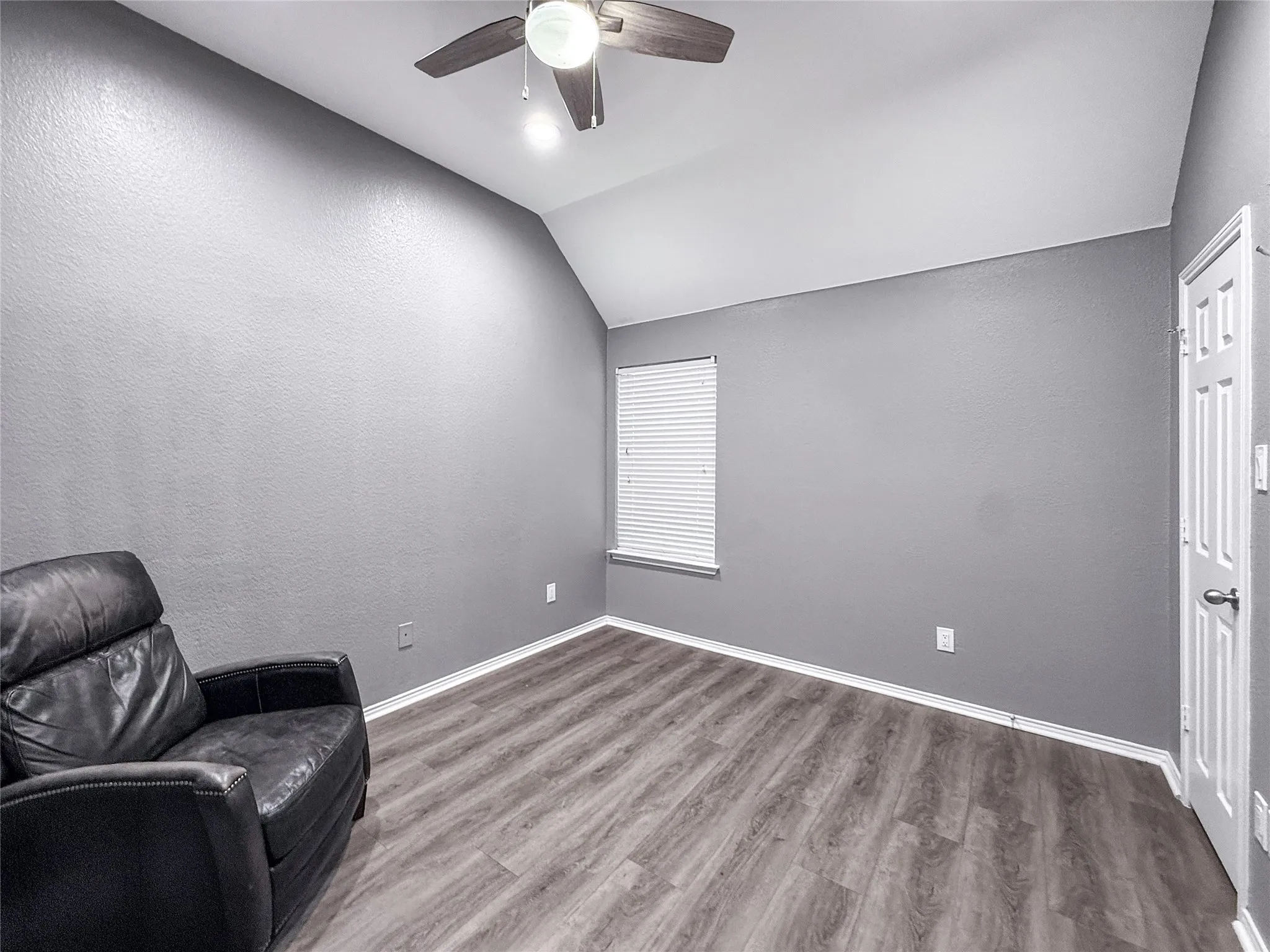 Single Family Residence For Sale in Collin County , 13305 Wimberley Drive, Frisco, Texas 75035, 9 Bedrooms, 4 Bathrooms, Garage spaces, 3,167 Sqft, built in 2010, Price $1,195,000, mls#21333846, Real Estate Agent in Frisco, Homes For Sale in Collin county, Homes For Sale in Frisco, Realtor in Frisco Texas, Real Estate Brokerage Independent Realty Texas, Luminita Cordes Realtor