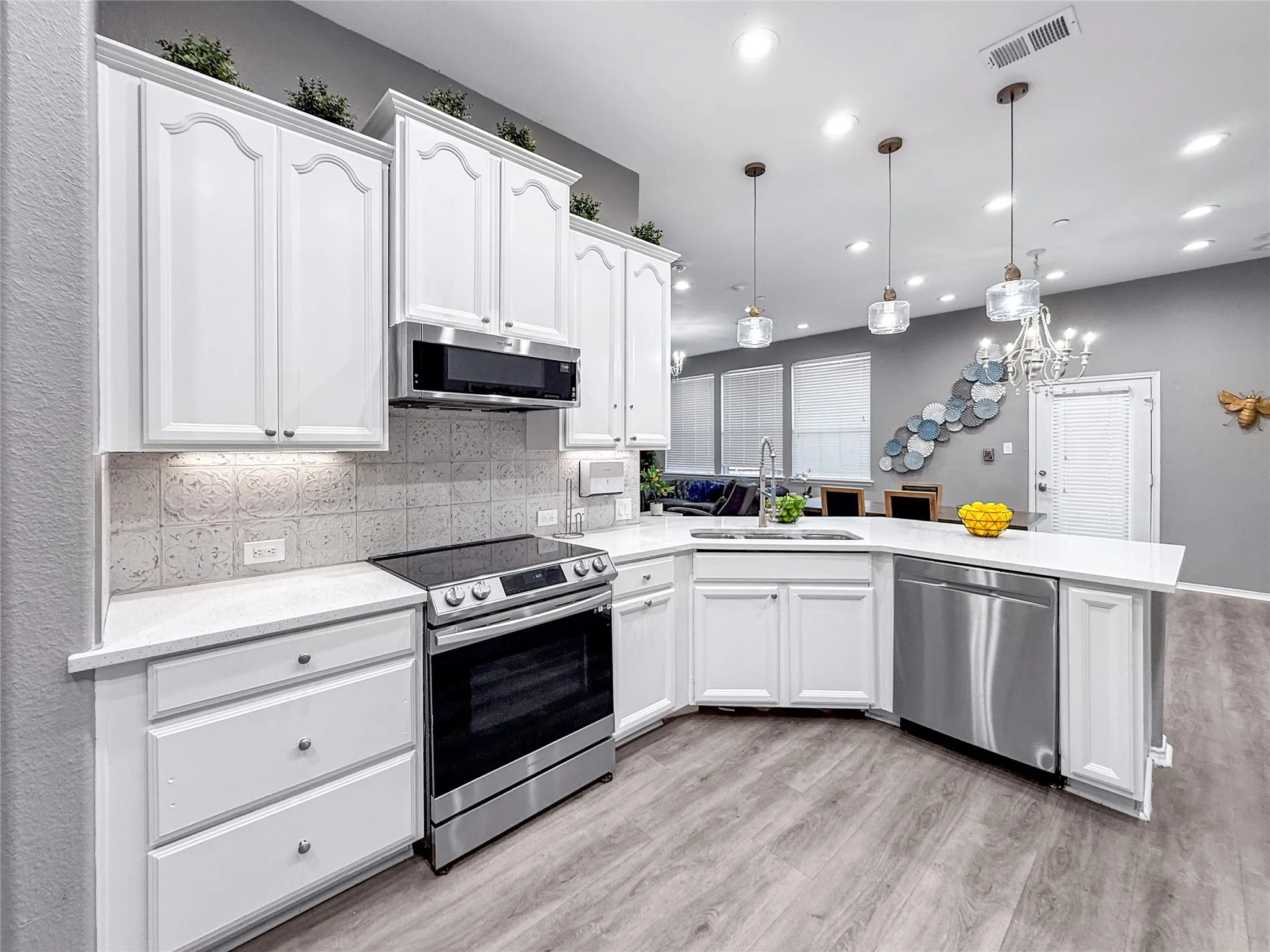 Single Family Residence For Sale in Collin County , 13305 Wimberley Drive, Frisco, Texas 75035, 9 Bedrooms, 4 Bathrooms, Garage spaces, 3,167 Sqft, built in 2010, Price $1,195,000, mls#21333846, Real Estate Agent in Frisco, Homes For Sale in Collin county, Homes For Sale in Frisco, Realtor in Frisco Texas, Real Estate Brokerage Independent Realty Texas, Luminita Cordes Realtor