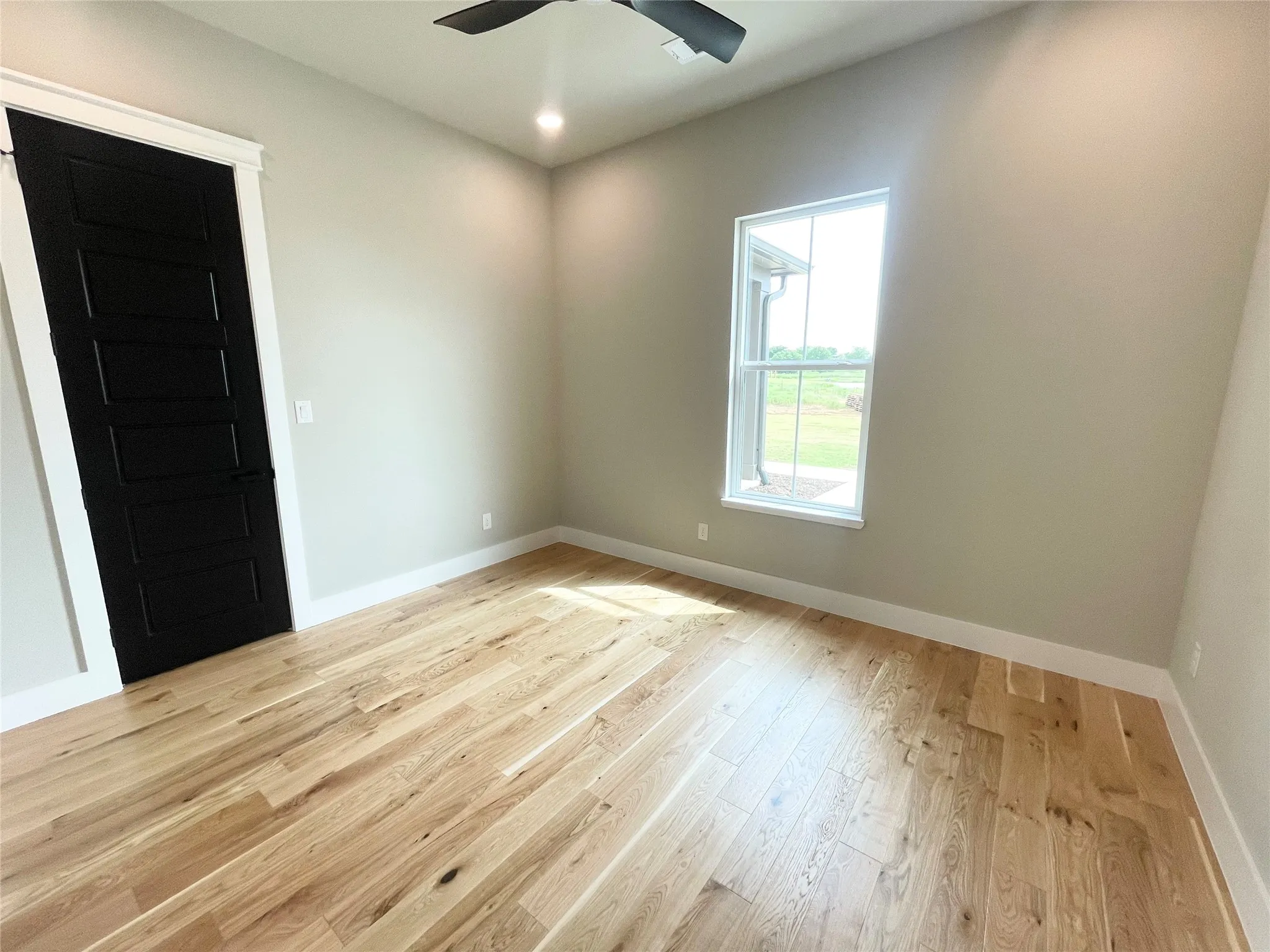 Single Family Residence For Sale in Grayson County , 220 Dixie Estates Way, Whitesboro, Texas 76273, 3 Bedroom, 3 Bathroom, 2 Garage spaces, 2,690 Sqft, built in 2026, mls#21333847, Real Estate Agent in Whitesboro, Homes For Sale in Grayson county, Homes For Sale in Whitesboro, Realtor in Whitesboro Texas, Real Estate Brokerage Independent Realty Texas, Luminita Cordes Realtor