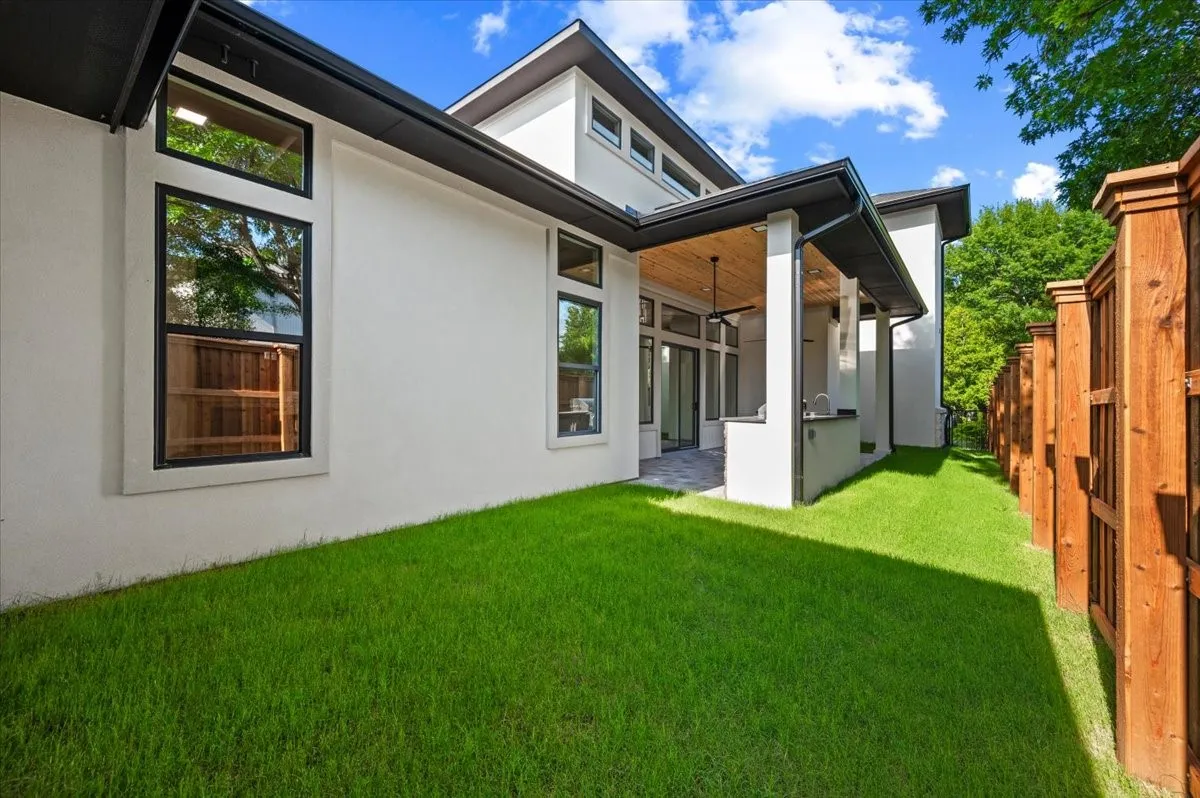 Single Family Residence For Sale in Denton County , 3414 Shadow Brook Court, Denton, Texas 76210, 4 Bedroom, 5 Bathroom, 2 Garage spaces, 3,975 Sqft, built in 2026, mls#21333341, Real Estate Agent in Denton, Homes For Sale in Denton county, Homes For Sale in Denton, Realtor in Denton Texas, Real Estate Brokerage Independent Realty Texas, Luminita Cordes Realtor