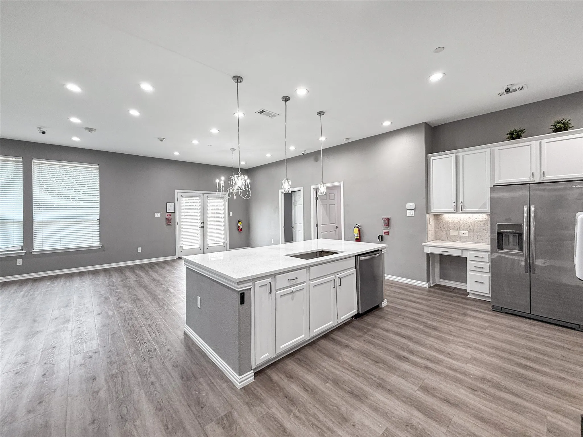 Single Family Residence For Sale in Denton County , 3259 Cedar Creek Trail, Frisco, Texas 75034, 9 Bedrooms, 4 Bathrooms, Garage spaces, 3,166 Sqft, built in 2011, Price $1,165,000, mls#21333850, Real Estate Agent in Frisco, Homes For Sale in Denton county, Homes For Sale in Frisco, Realtor in Frisco Texas, Real Estate Brokerage Independent Realty Texas, Luminita Cordes Realtor