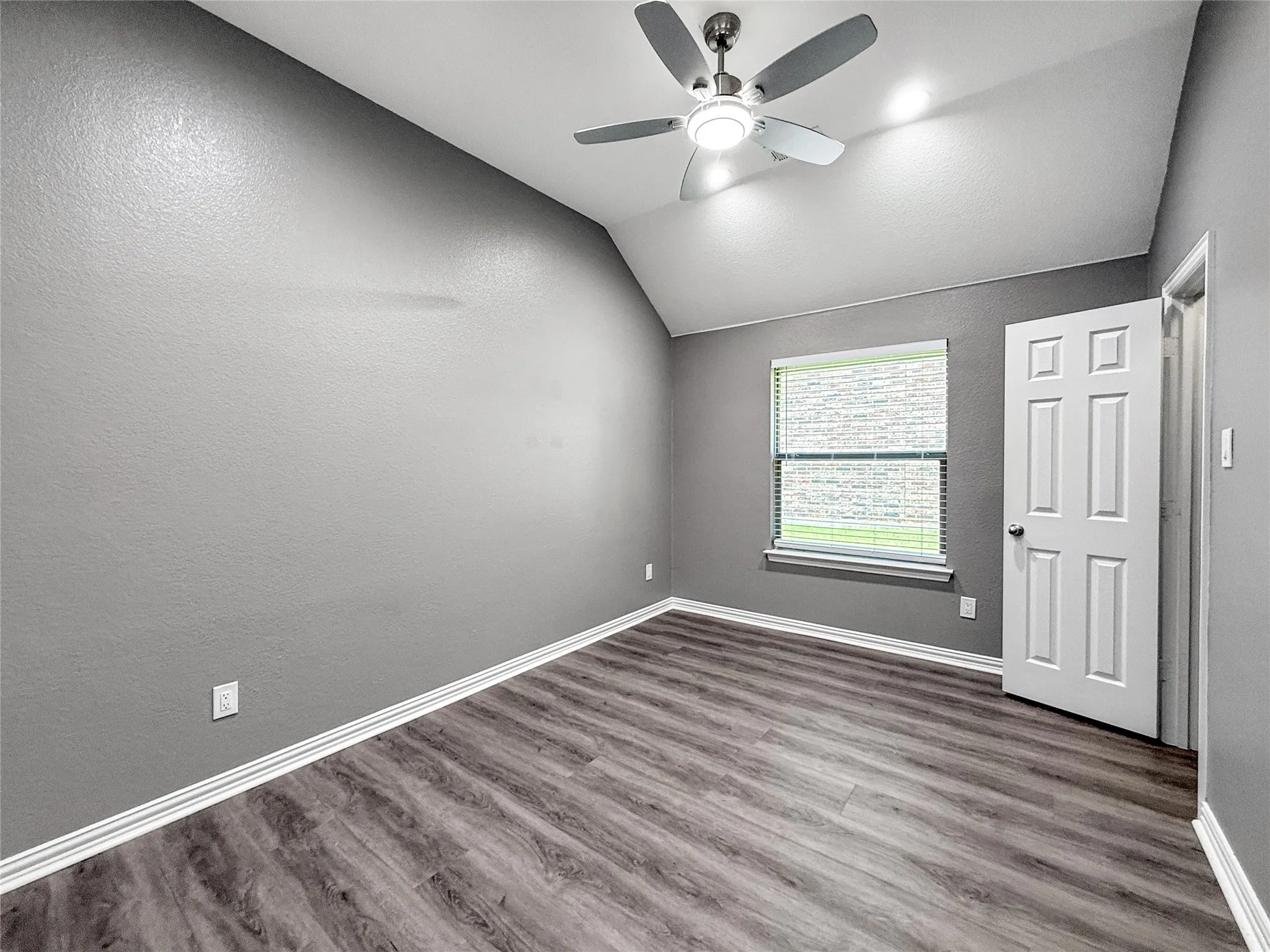 Single Family Residence For Sale in Denton County , 3259 Cedar Creek Trail, Frisco, Texas 75034, 9 Bedrooms, 4 Bathrooms, Garage spaces, 3,166 Sqft, built in 2011, Price $1,165,000, mls#21333850, Real Estate Agent in Frisco, Homes For Sale in Denton county, Homes For Sale in Frisco, Realtor in Frisco Texas, Real Estate Brokerage Independent Realty Texas, Luminita Cordes Realtor
