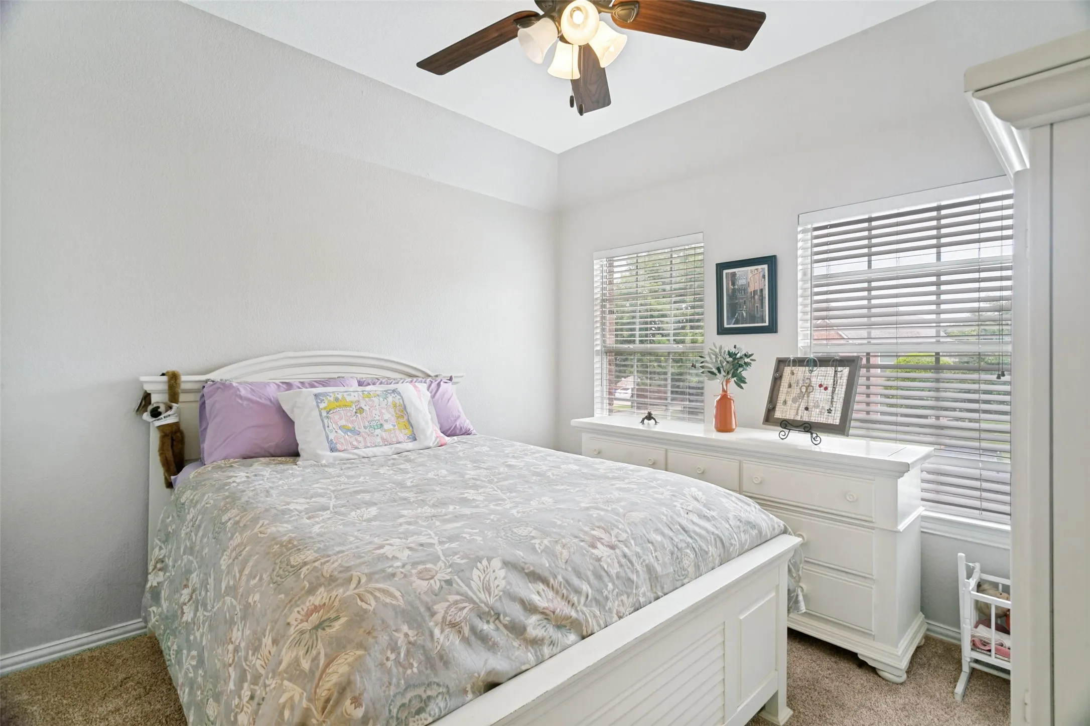 Single Family Residence For Sale in Tarrant County , 2307 Still Point Lane, Colleyville, Texas 76034, 4 Bedroom, 4 Bathroom, 2 Garage spaces, 3,676 Sqft, built in 1997, mls#21329841, Real Estate Agent in Colleyville, Homes For Sale in Tarrant county, Homes For Sale in Colleyville, Realtor in Colleyville Texas, Real Estate Brokerage Independent Realty Texas, Luminita Cordes Realtor