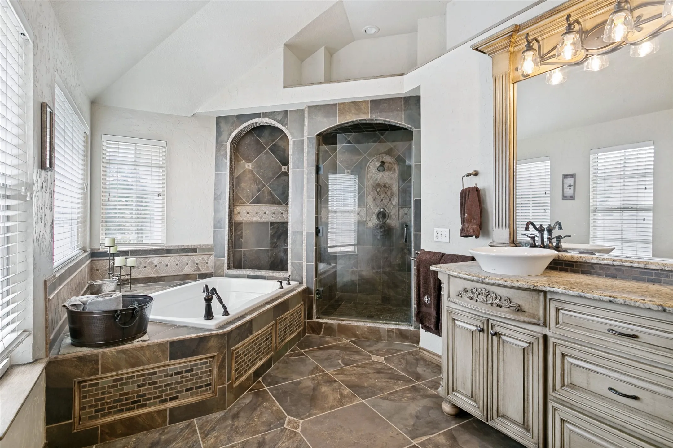 Single Family Residence For Sale in Tarrant County , 2307 Still Point Lane, Colleyville, Texas 76034, 4 Bedroom, 4 Bathroom, 2 Garage spaces, 3,676 Sqft, built in 1997, mls#21329841, Real Estate Agent in Colleyville, Homes For Sale in Tarrant county, Homes For Sale in Colleyville, Realtor in Colleyville Texas, Real Estate Brokerage Independent Realty Texas, Luminita Cordes Realtor
