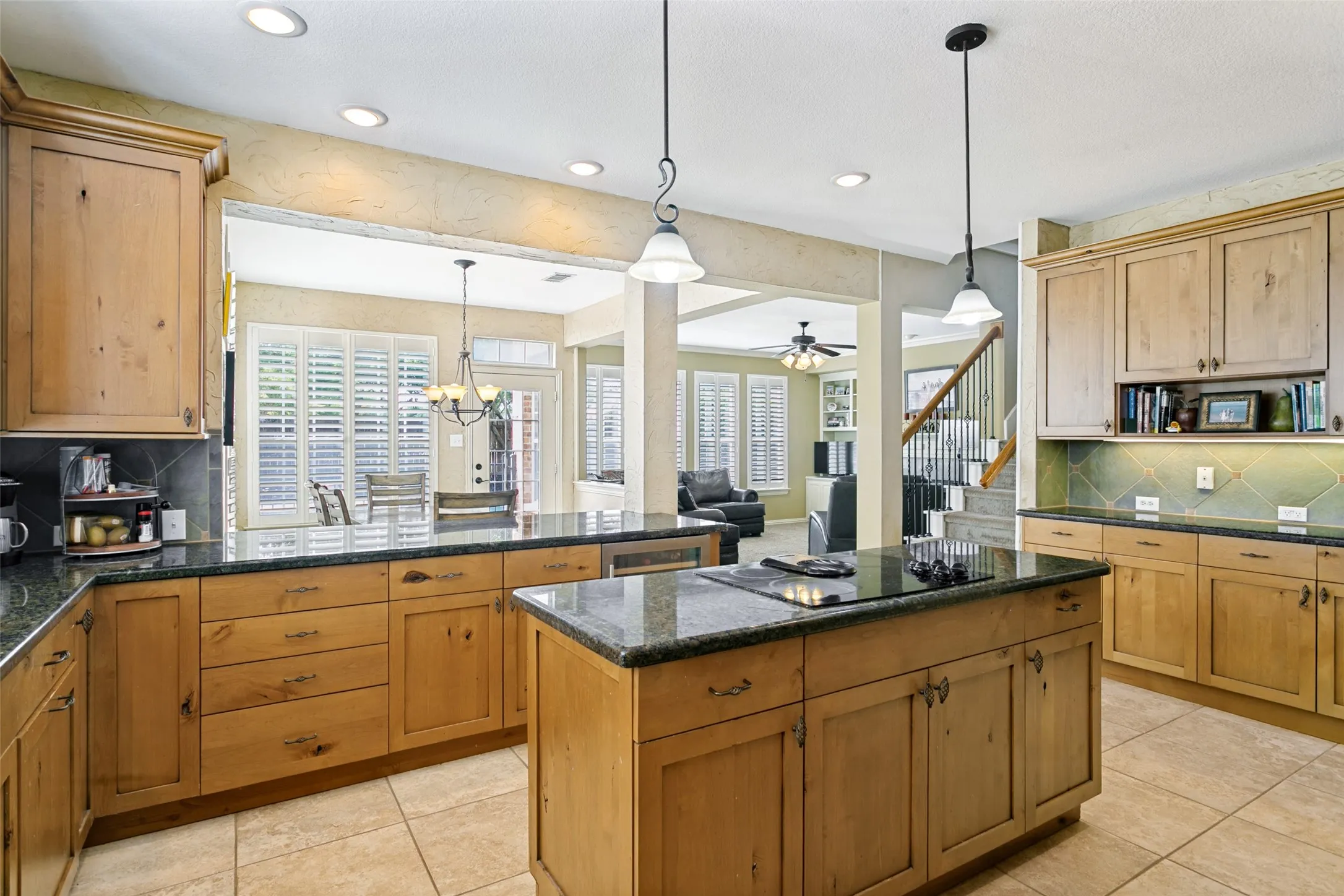 Single Family Residence For Sale in Tarrant County , 2307 Still Point Lane, Colleyville, Texas 76034, 4 Bedroom, 4 Bathroom, 2 Garage spaces, 3,676 Sqft, built in 1997, mls#21329841, Real Estate Agent in Colleyville, Homes For Sale in Tarrant county, Homes For Sale in Colleyville, Realtor in Colleyville Texas, Real Estate Brokerage Independent Realty Texas, Luminita Cordes Realtor