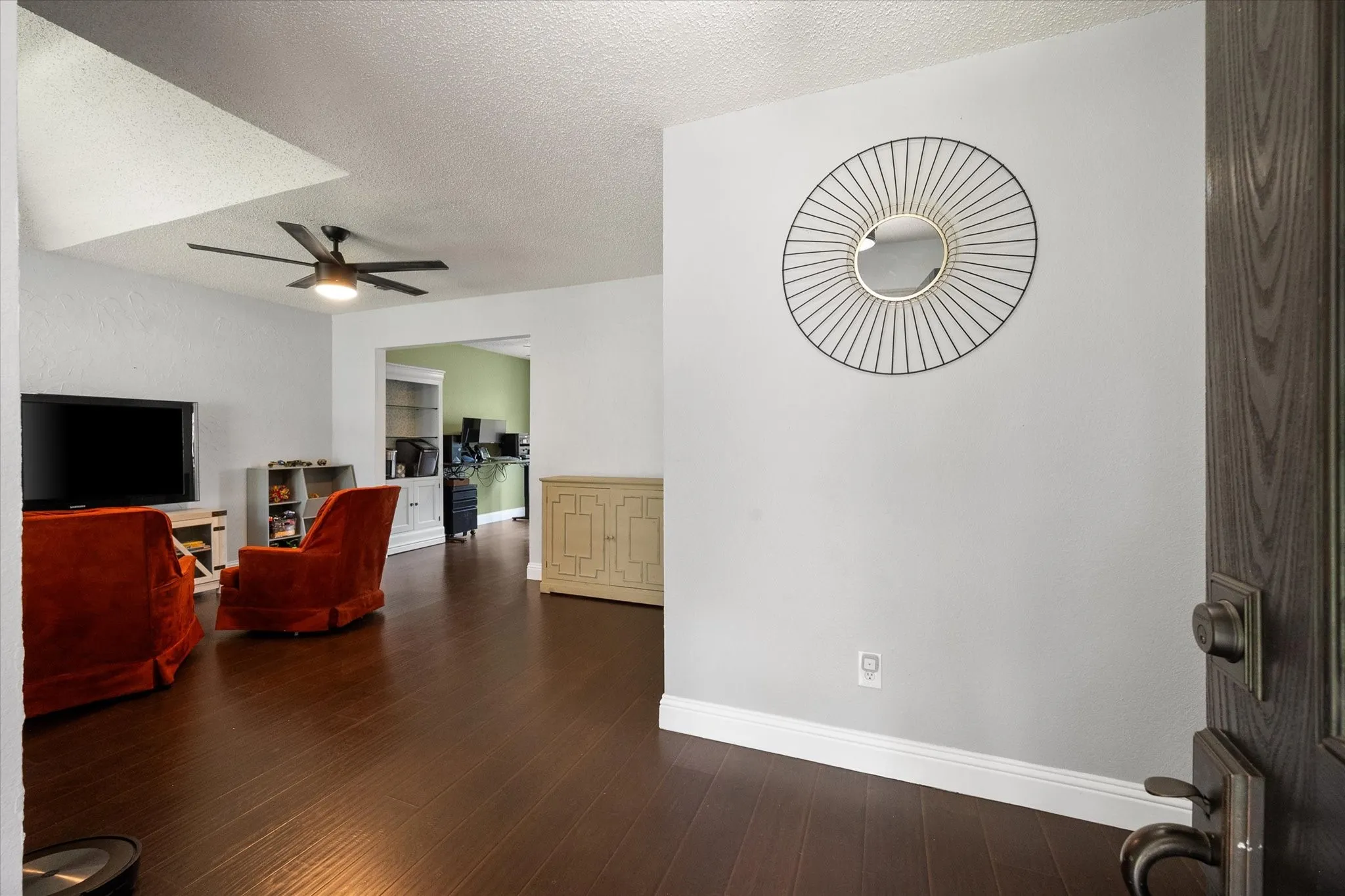 Single Family Residence For Sale in Tarrant County , 7508 Los Padres Trail, Fort Worth, Texas 76137, 3 Bedroom, 3 Bathroom, 2 Garage spaces, 1,974 Sqft, built in 1989, mls#21330077, Real Estate Agent in Fort Worth, Homes For Sale in Tarrant county, Homes For Sale in Fort Worth, Realtor in Fort Worth Texas, Real Estate Brokerage Independent Realty Texas, Luminita Cordes Realtor