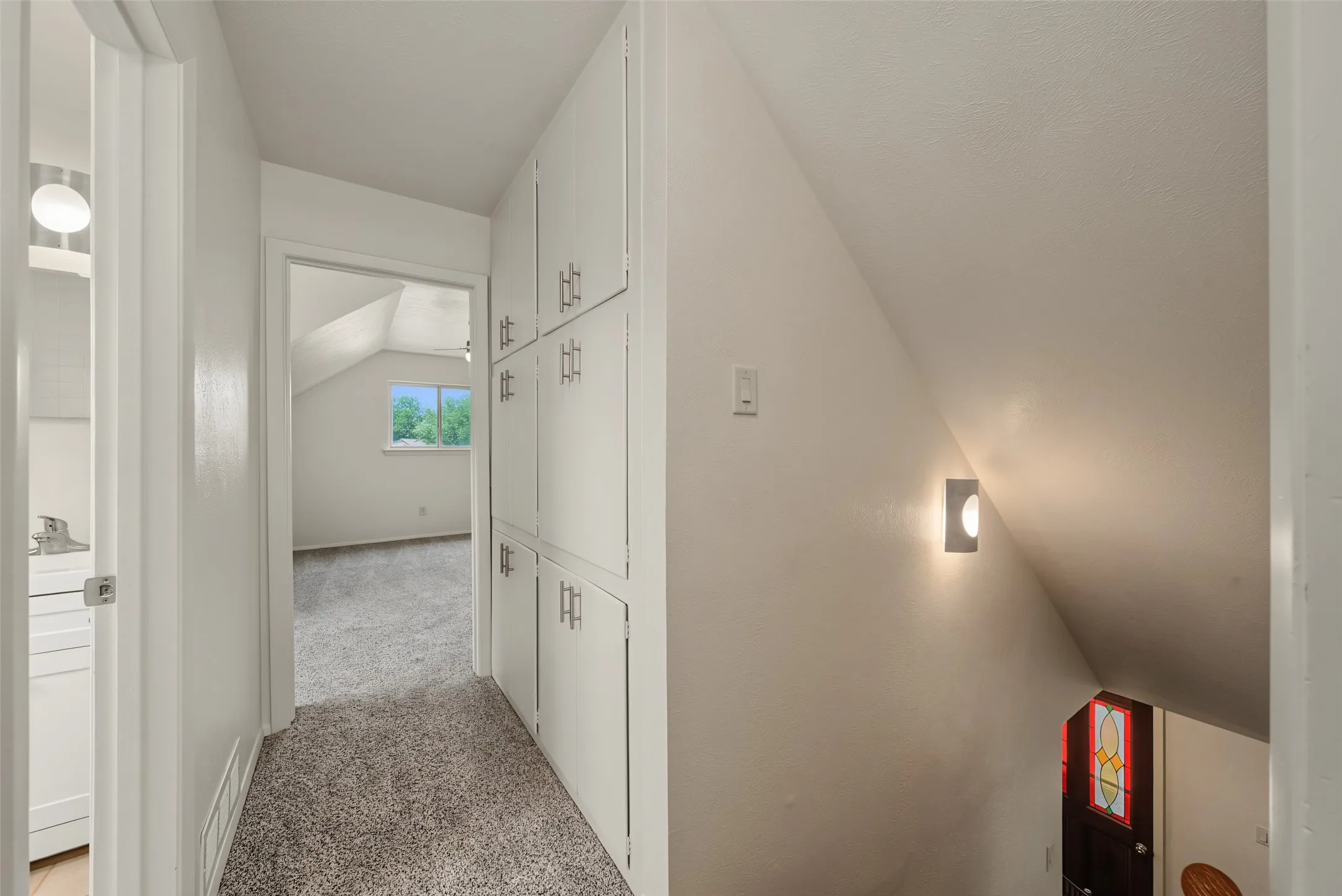 Single Family Residence For Sale in Tarrant County , 245 Pimlico Way, Saginaw, Texas 76179, 3 Bedroom, 2 Bathroom, 2 Garage spaces, 1,558 Sqft, built in 1966, mls#21333855, Real Estate Agent in Saginaw, Homes For Sale in Tarrant county, Homes For Sale in Saginaw, Realtor in Saginaw Texas, Real Estate Brokerage Independent Realty Texas, Luminita Cordes Realtor