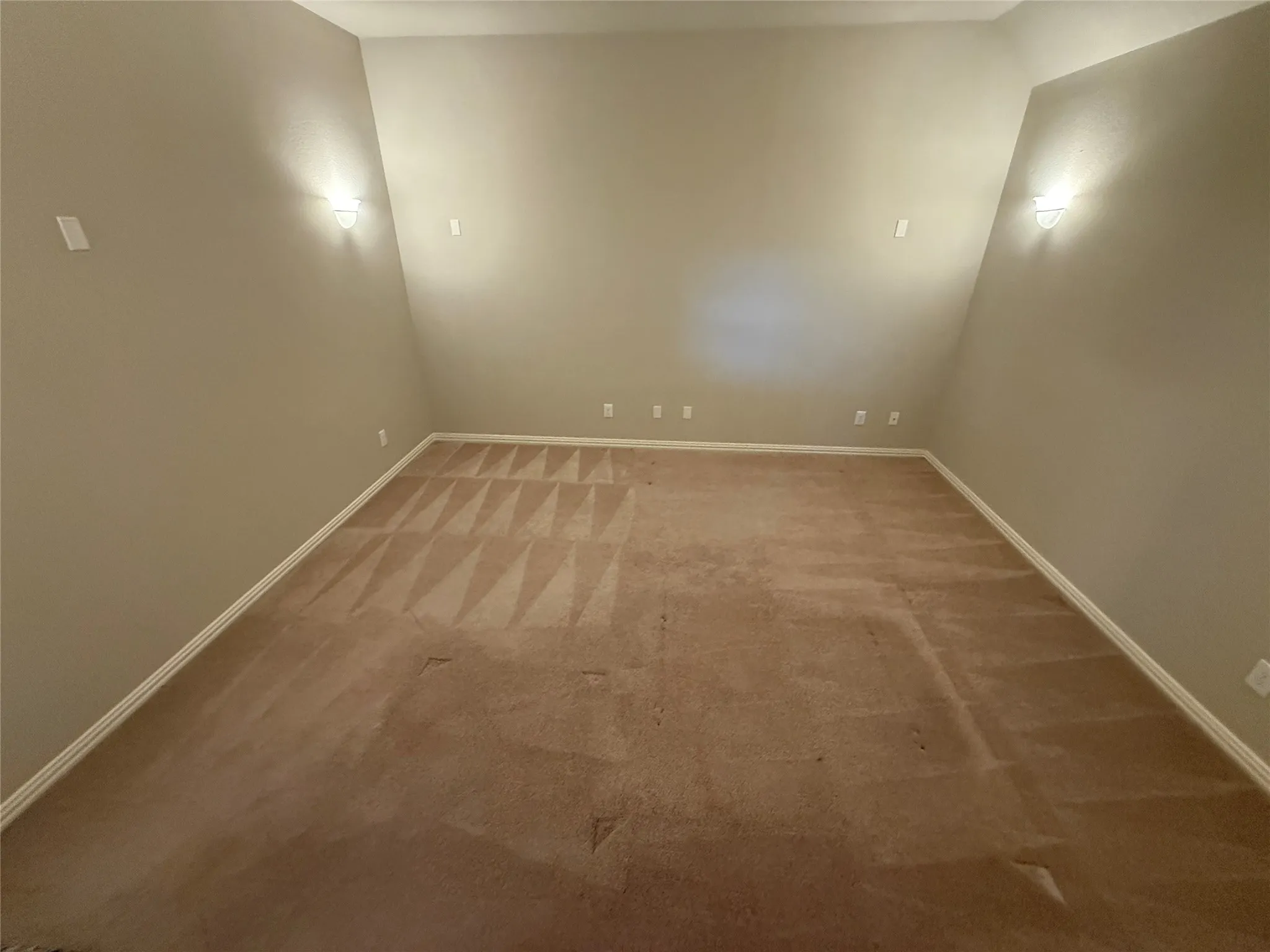 Single Family Residence For Rent in Tarrant County , 1101 Prairie Ridge Lane, Arlington, Texas 76005, 5 Bedroom, 5 Bathroom, 3 Garage spaces, 4,331 Sqft, built in 2017, mls#21333789, Real Estate Agent in Arlington, Homes For Rent in Tarrant county, Homes For Rent in Arlington, Realtor in Arlington Texas, Real Estate Brokerage Independent Realty Texas, Luminita Cordes Realtor