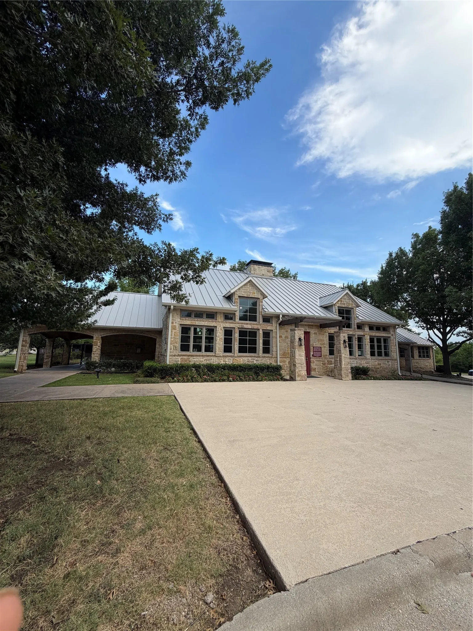 Amenity Center
