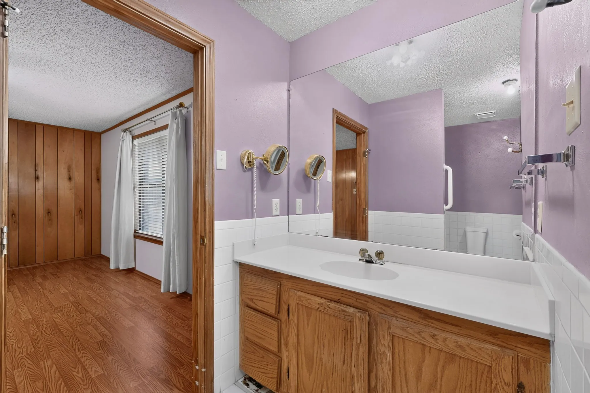 Single Family Residence For Sale in Kaufman County , 8487 County Road 308, Terrell, Texas 75161, 4 Bedroom, 2 Bathroom, Garage spaces, 2,084 Sqft, built in 1980, mls#21330829, Real Estate Agent in Terrell, Homes For Sale in Kaufman county, Homes For Sale in Terrell, Realtor in Terrell Texas, Real Estate Brokerage Independent Realty Texas, Luminita Cordes Realtor