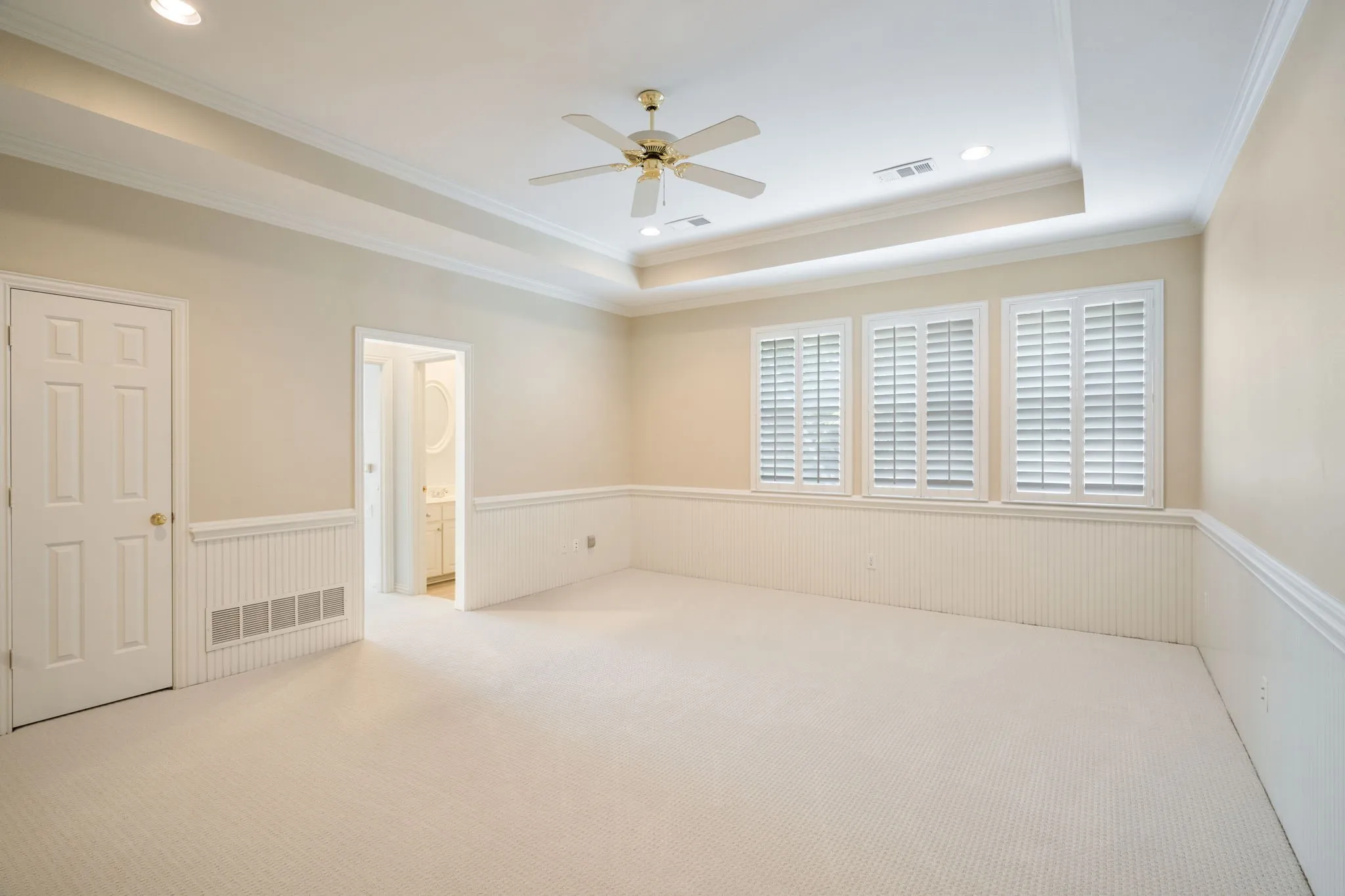 Single Family Residence For Sale in Collin County , 5008 Charles Place, Plano, Texas 75093, 4 Bedroom, 5 Bathroom, 3 Garage spaces, 4,290 Sqft, built in 1992, mls#21319524, Real Estate Agent in Plano, Homes For Sale in Collin county, Homes For Sale in Plano, Realtor in Plano Texas, Real Estate Brokerage Independent Realty Texas, Luminita Cordes Realtor