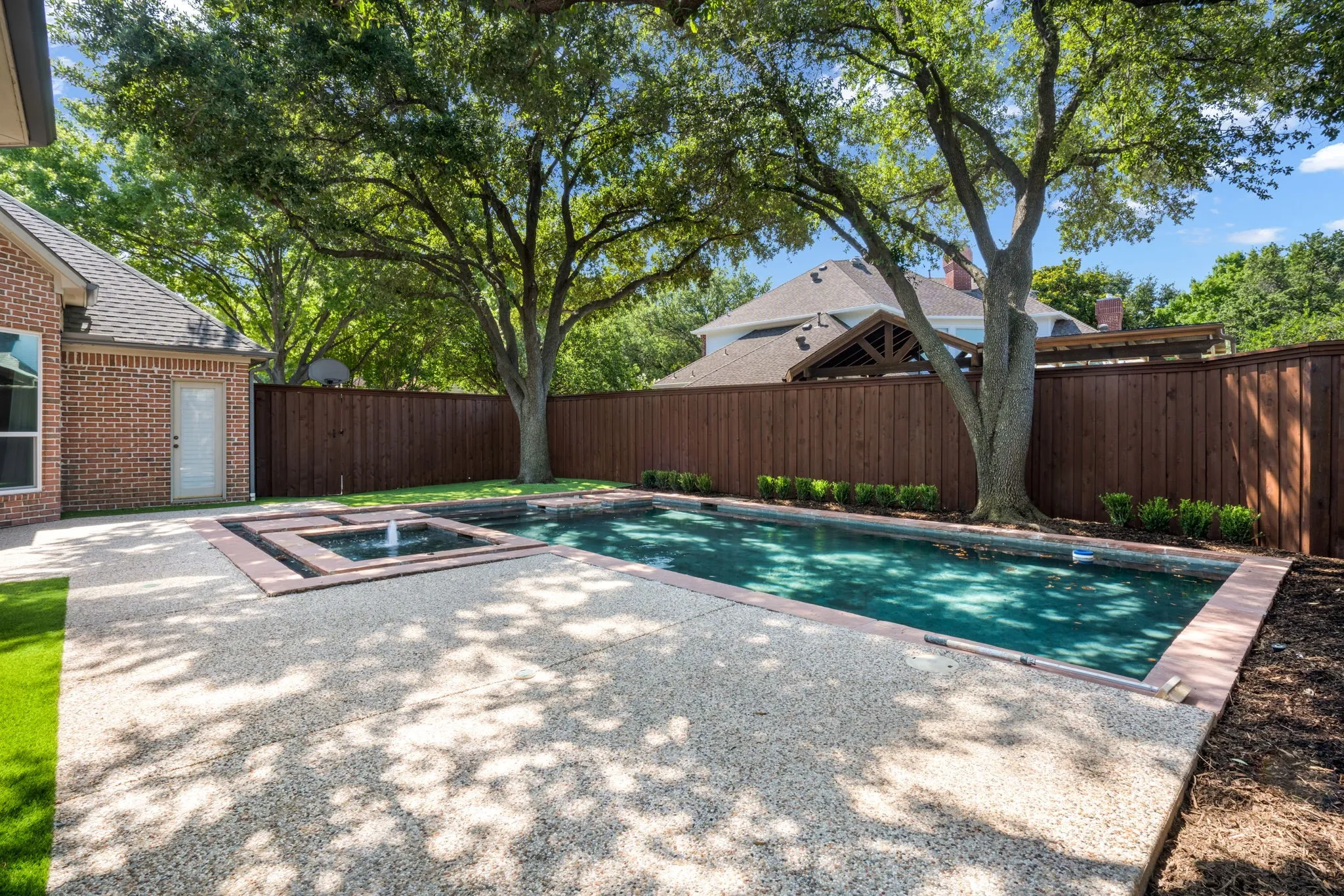 Single Family Residence For Sale in Collin County , 5008 Charles Place, Plano, Texas 75093, 4 Bedroom, 5 Bathroom, 3 Garage spaces, 4,290 Sqft, built in 1992, mls#21319524, Real Estate Agent in Plano, Homes For Sale in Collin county, Homes For Sale in Plano, Realtor in Plano Texas, Real Estate Brokerage Independent Realty Texas, Luminita Cordes Realtor