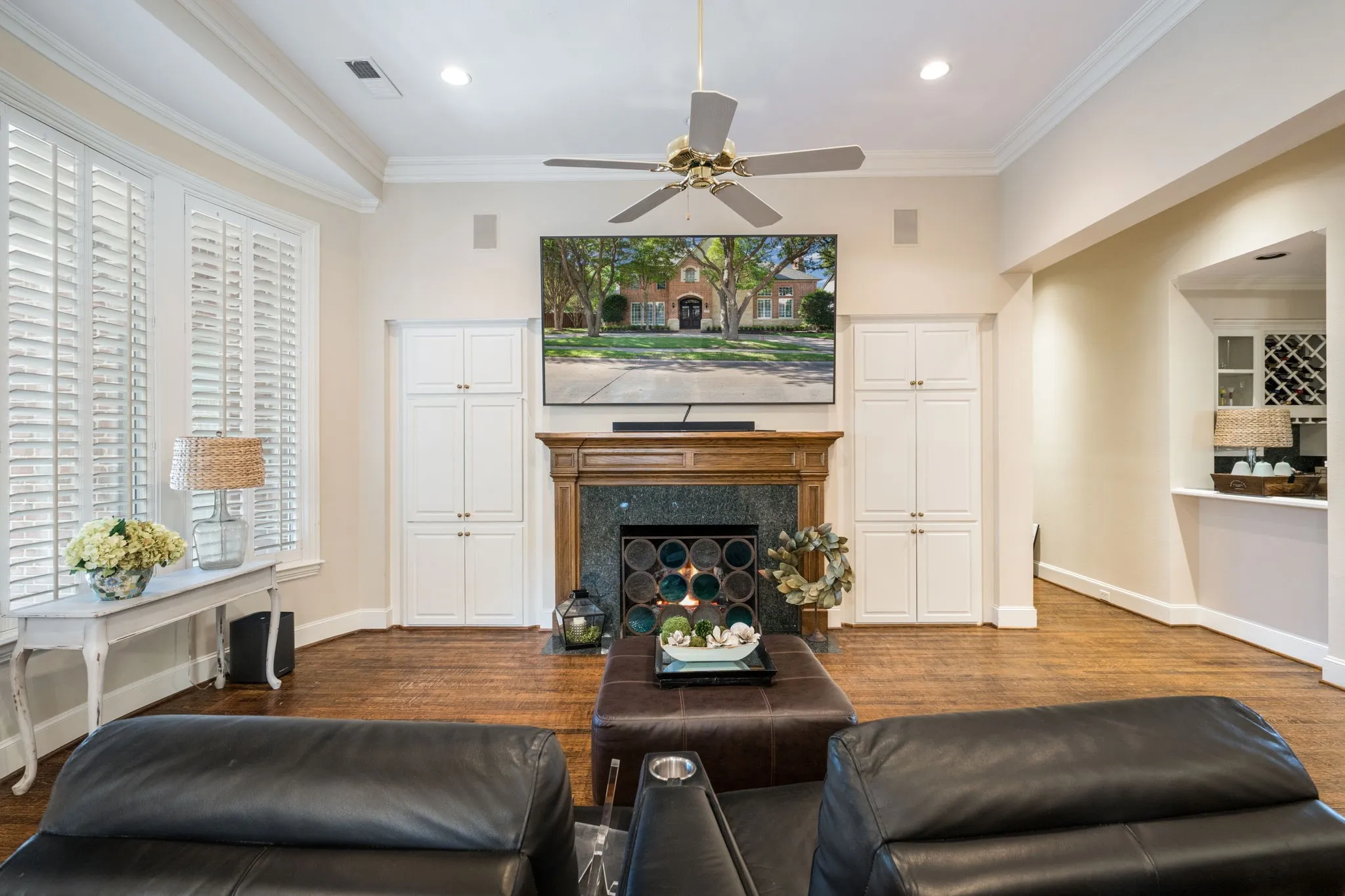 Single Family Residence For Sale in Collin County , 5008 Charles Place, Plano, Texas 75093, 4 Bedroom, 5 Bathroom, 3 Garage spaces, 4,290 Sqft, built in 1992, mls#21319524, Real Estate Agent in Plano, Homes For Sale in Collin county, Homes For Sale in Plano, Realtor in Plano Texas, Real Estate Brokerage Independent Realty Texas, Luminita Cordes Realtor