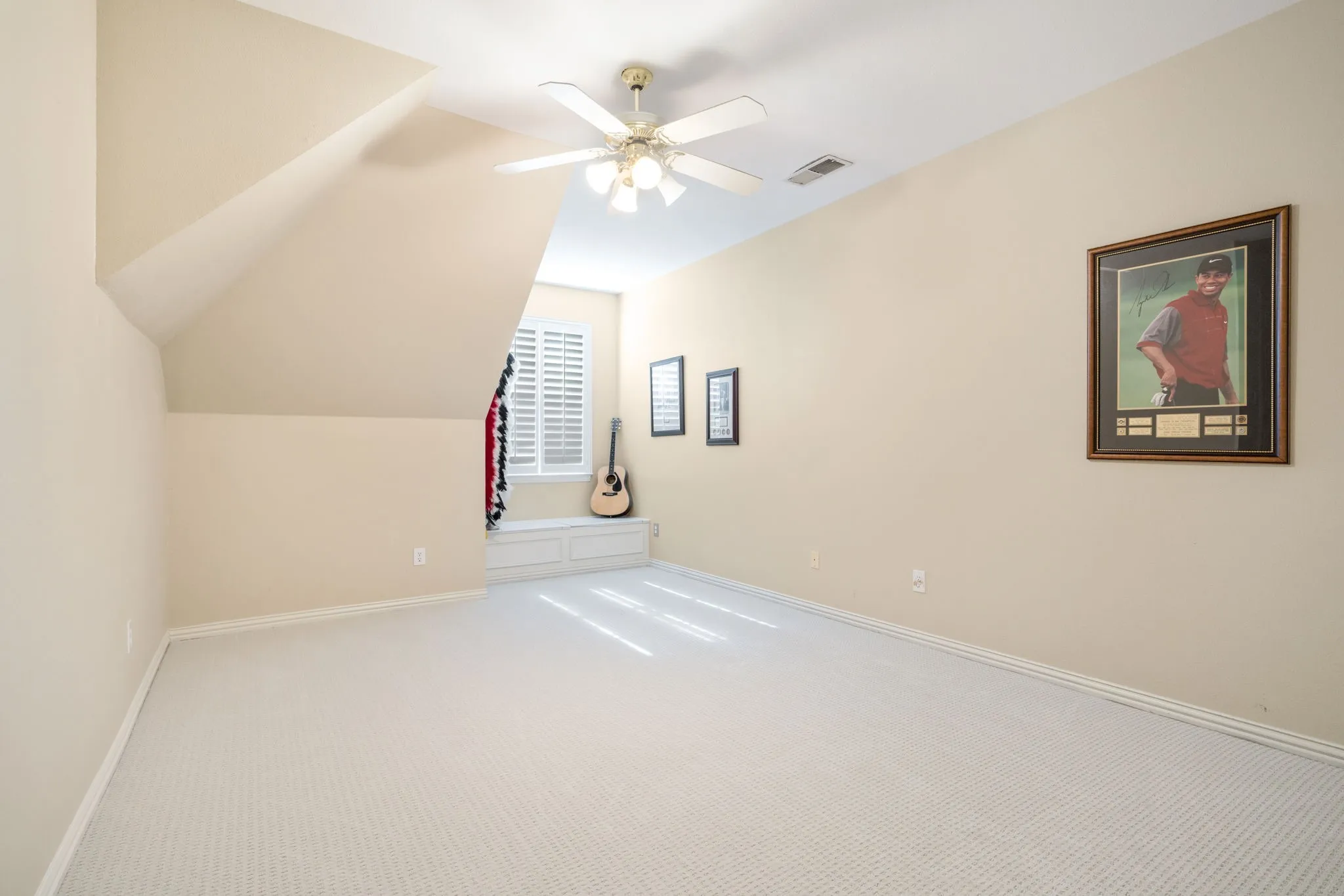 Single Family Residence For Sale in Collin County , 5008 Charles Place, Plano, Texas 75093, 4 Bedroom, 5 Bathroom, 3 Garage spaces, 4,290 Sqft, built in 1992, mls#21319524, Real Estate Agent in Plano, Homes For Sale in Collin county, Homes For Sale in Plano, Realtor in Plano Texas, Real Estate Brokerage Independent Realty Texas, Luminita Cordes Realtor