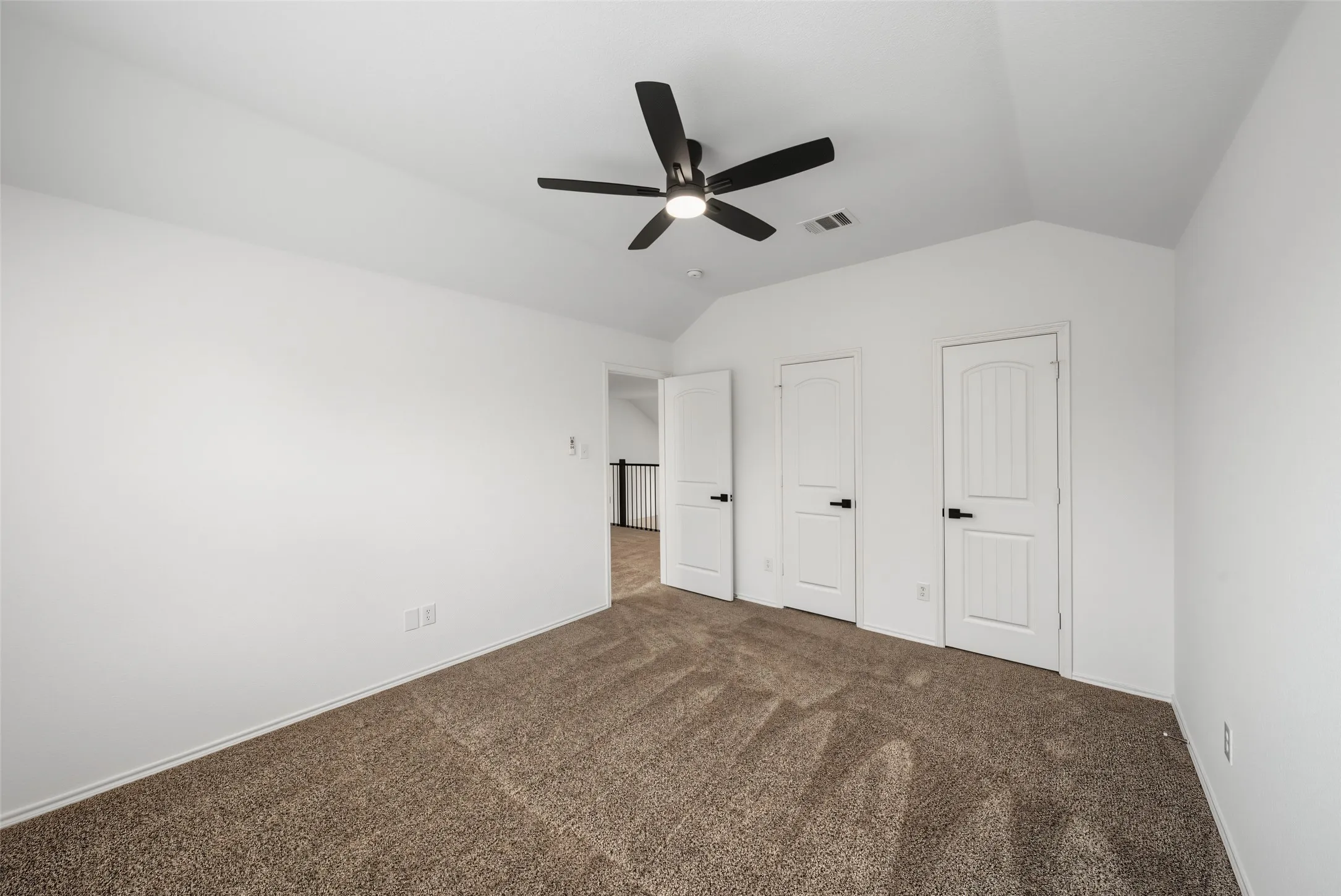 Single Family Residence For Sale in Collin County , 9713 Tipperary Drive, Mc Kinney, Texas 75072, 3 Bedroom, 3 Bathroom, 2 Garage spaces, 2,425 Sqft, built in 2010, mls#21333882, Real Estate Agent in Mc Kinney, Homes For Sale in Collin county, Homes For Sale in Mc Kinney, Realtor in Mc Kinney Texas, Real Estate Brokerage Independent Realty Texas, Luminita Cordes Realtor