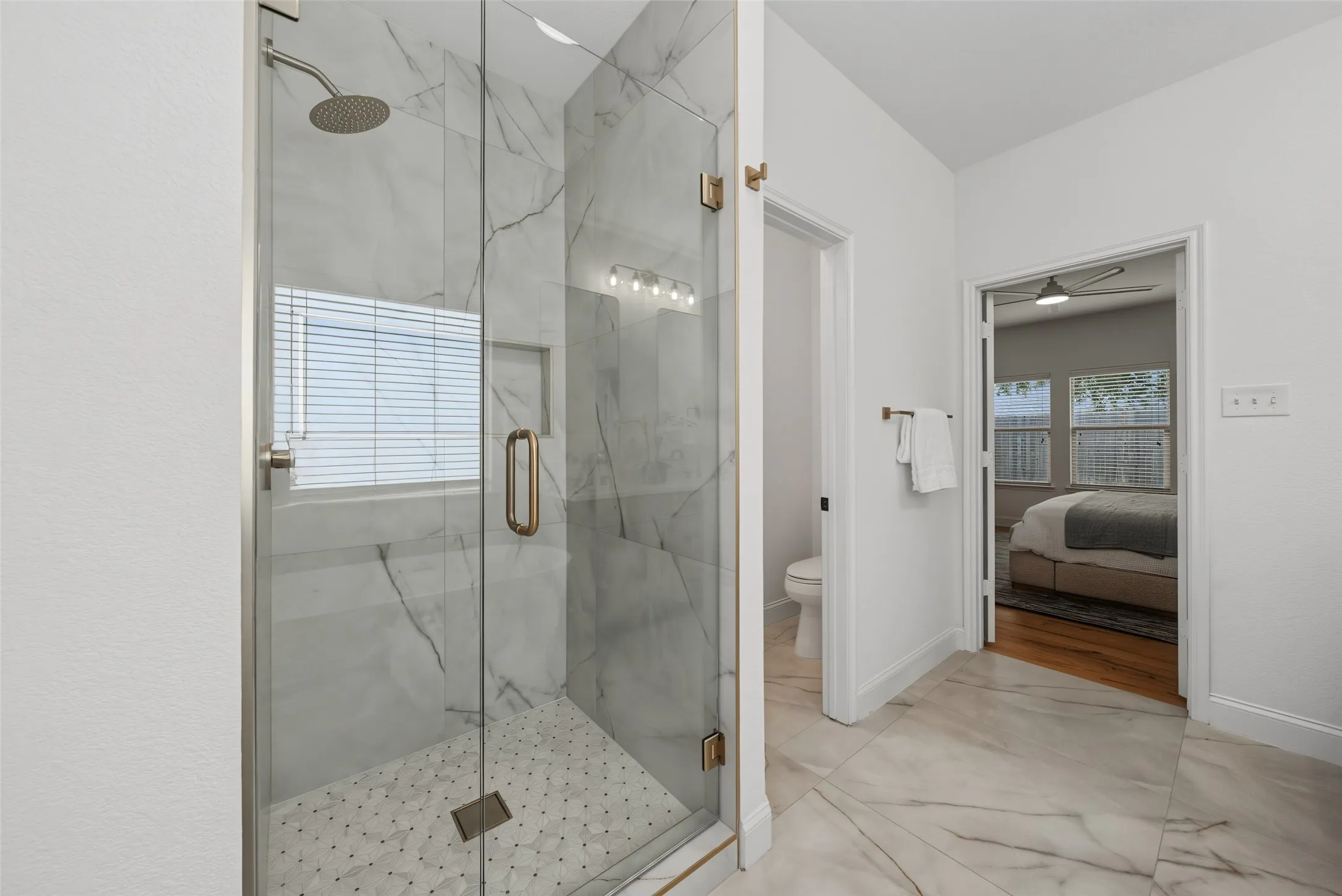 Single Family Residence For Sale in Collin County , 9713 Tipperary Drive, Mc Kinney, Texas 75072, 3 Bedroom, 3 Bathroom, 2 Garage spaces, 2,425 Sqft, built in 2010, mls#21333882, Real Estate Agent in Mc Kinney, Homes For Sale in Collin county, Homes For Sale in Mc Kinney, Realtor in Mc Kinney Texas, Real Estate Brokerage Independent Realty Texas, Luminita Cordes Realtor