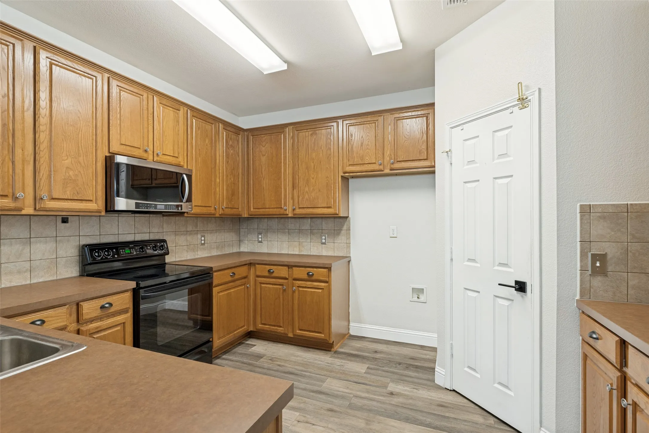 Single Family Residence For Sale in Collin County , 2309 Sheldon Drive, Mc Kinney, Texas 75072, 4 Bedroom, 2 Bathroom, 2 Garage spaces, 1,986 Sqft, built in 2001, mls#21333861, Real Estate Agent in Mc Kinney, Homes For Sale in Collin county, Homes For Sale in Mc Kinney, Realtor in Mc Kinney Texas, Real Estate Brokerage Independent Realty Texas, Luminita Cordes Realtor