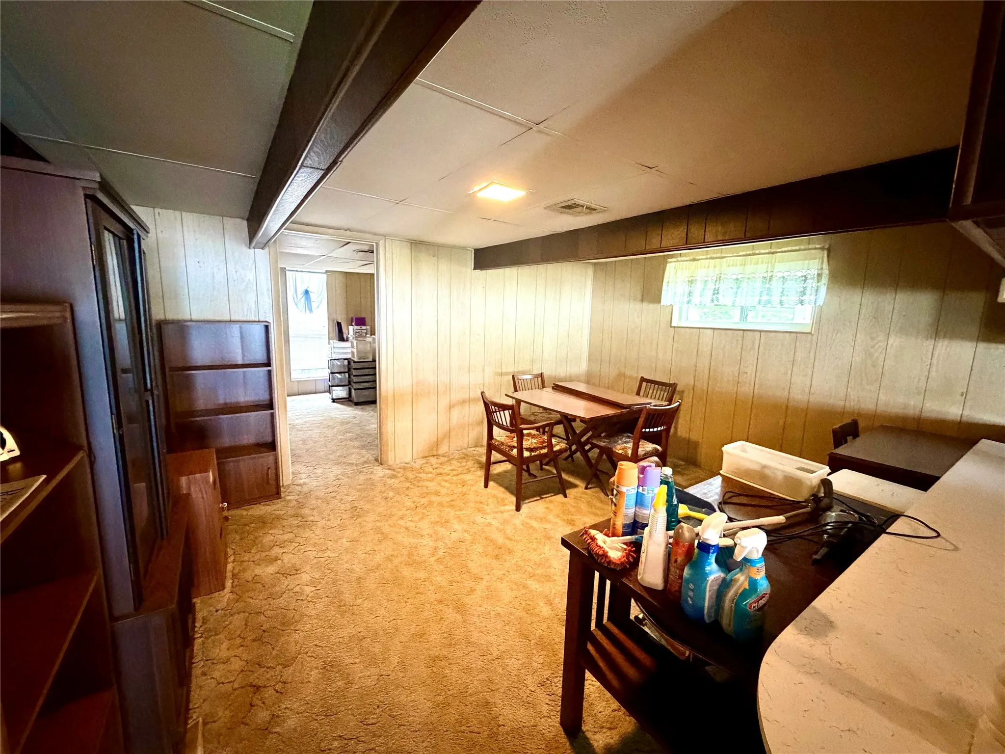 Single Family Residence For Sale in Limestone County , 1857 LCR 377, Mexia, Texas 76667, 2 Bedroom, 2 Bathroom, Garage spaces, 1,896 Sqft, built in 1969, mls#21333347, Real Estate Agent in Mexia, Homes For Sale in Limestone county, Homes For Sale in Mexia, Realtor in Mexia Texas, Real Estate Brokerage Independent Realty Texas, Luminita Cordes Realtor