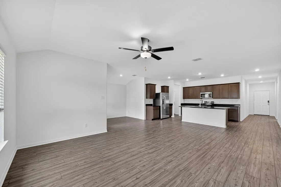 2343 Buffalo Bayou Way ~ Ready Now!