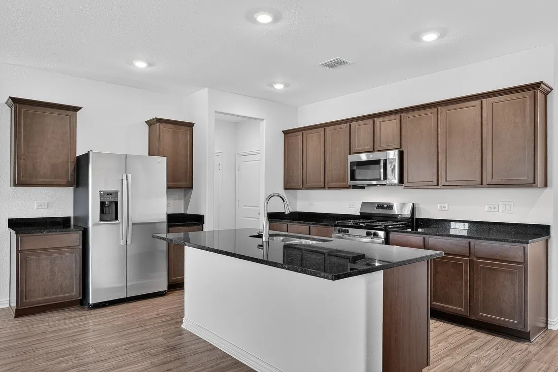 2343 Buffalo Bayou Way ~ Ready Now!