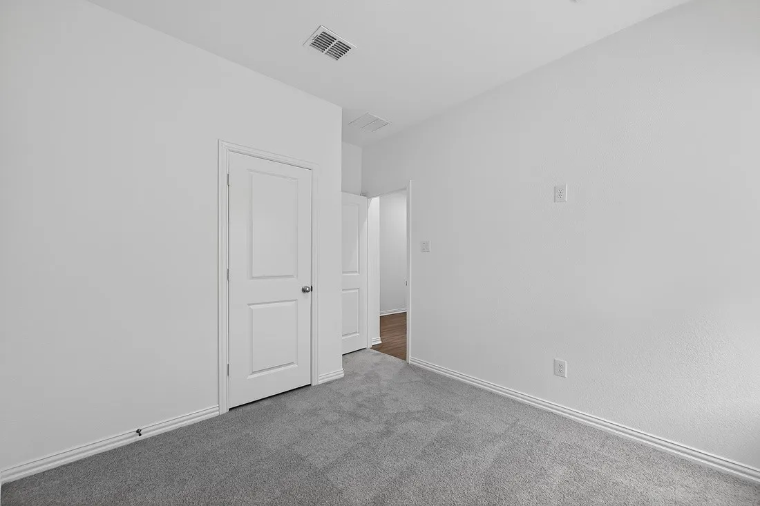 2343 Buffalo Bayou Way ~ Ready Now!