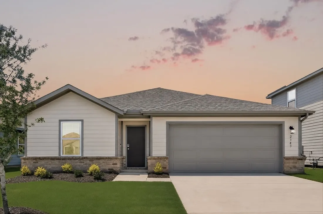 2343 Buffalo Bayou Way ~ Ready Now!